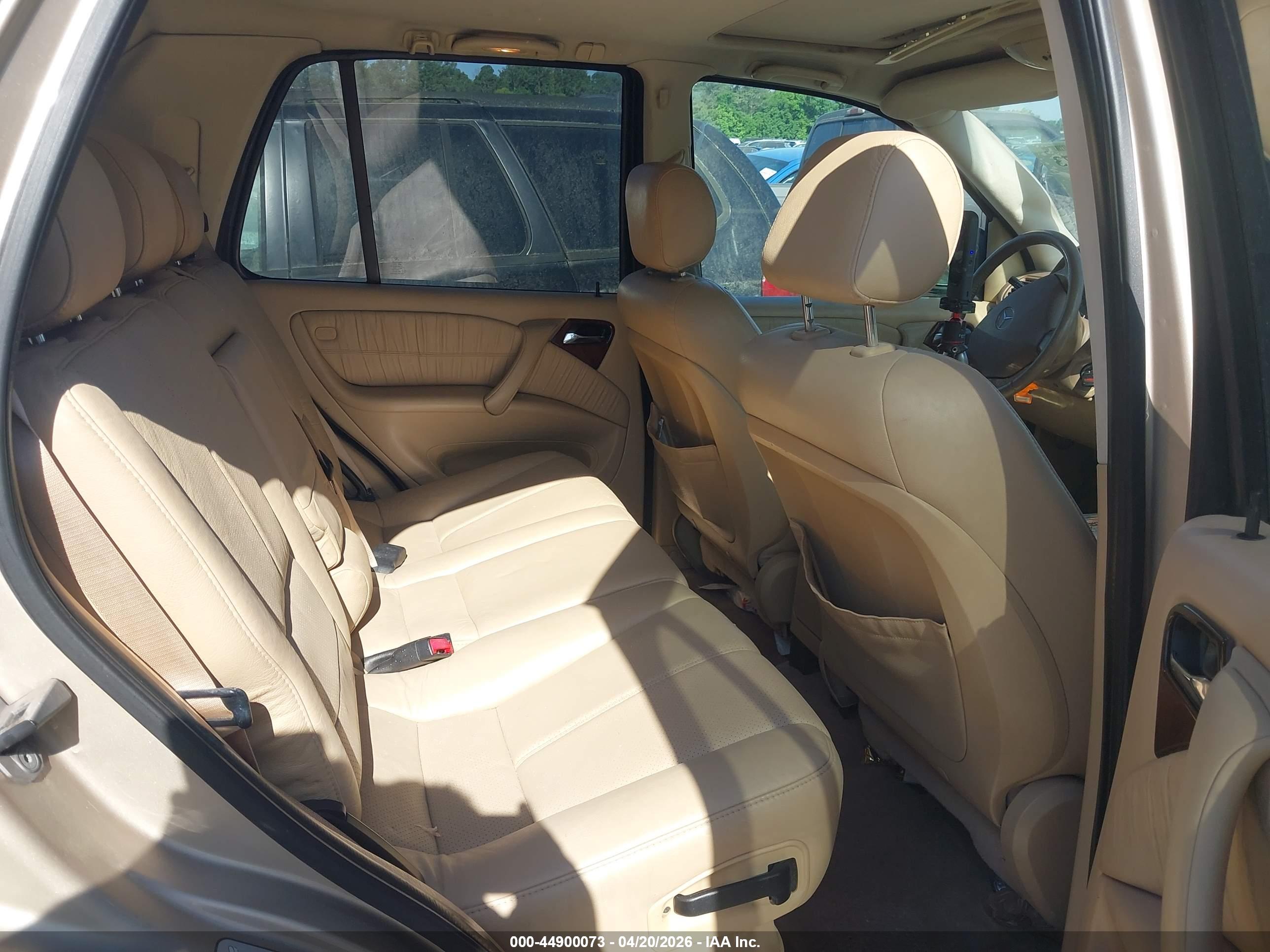 MERCEDES-BENZ ML image 8