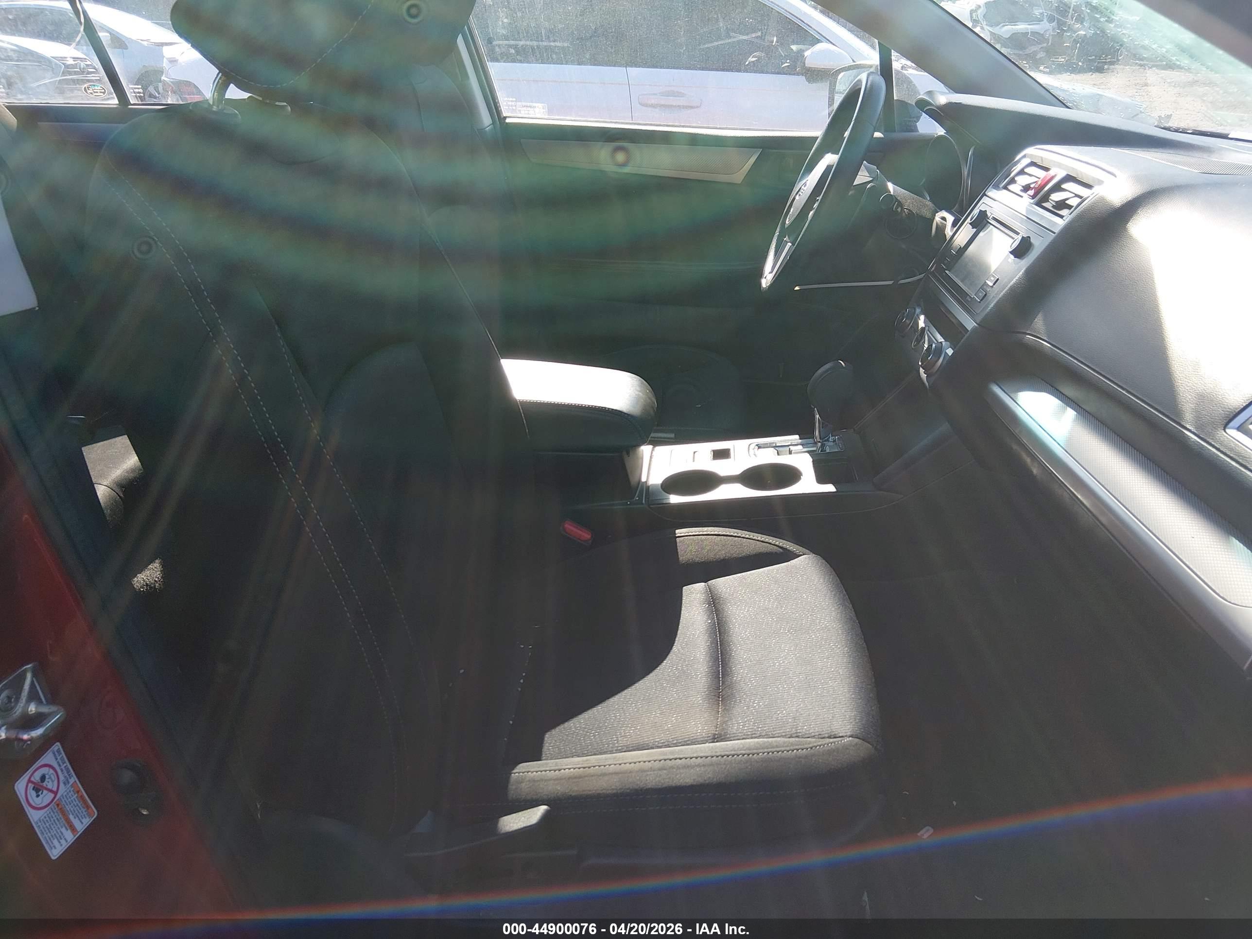 SUBARU LEGACY image 5