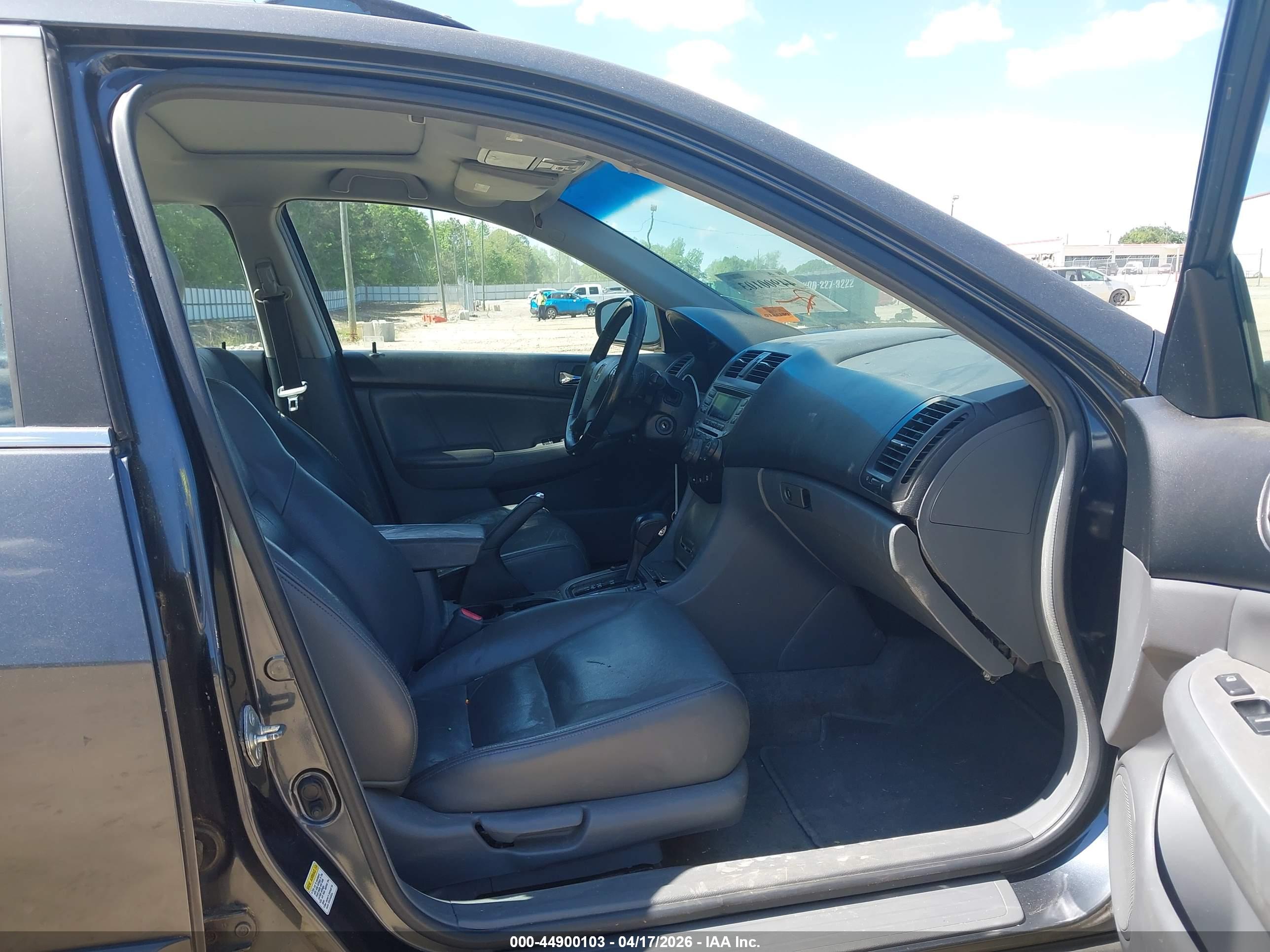 HONDA ACCORD image 5