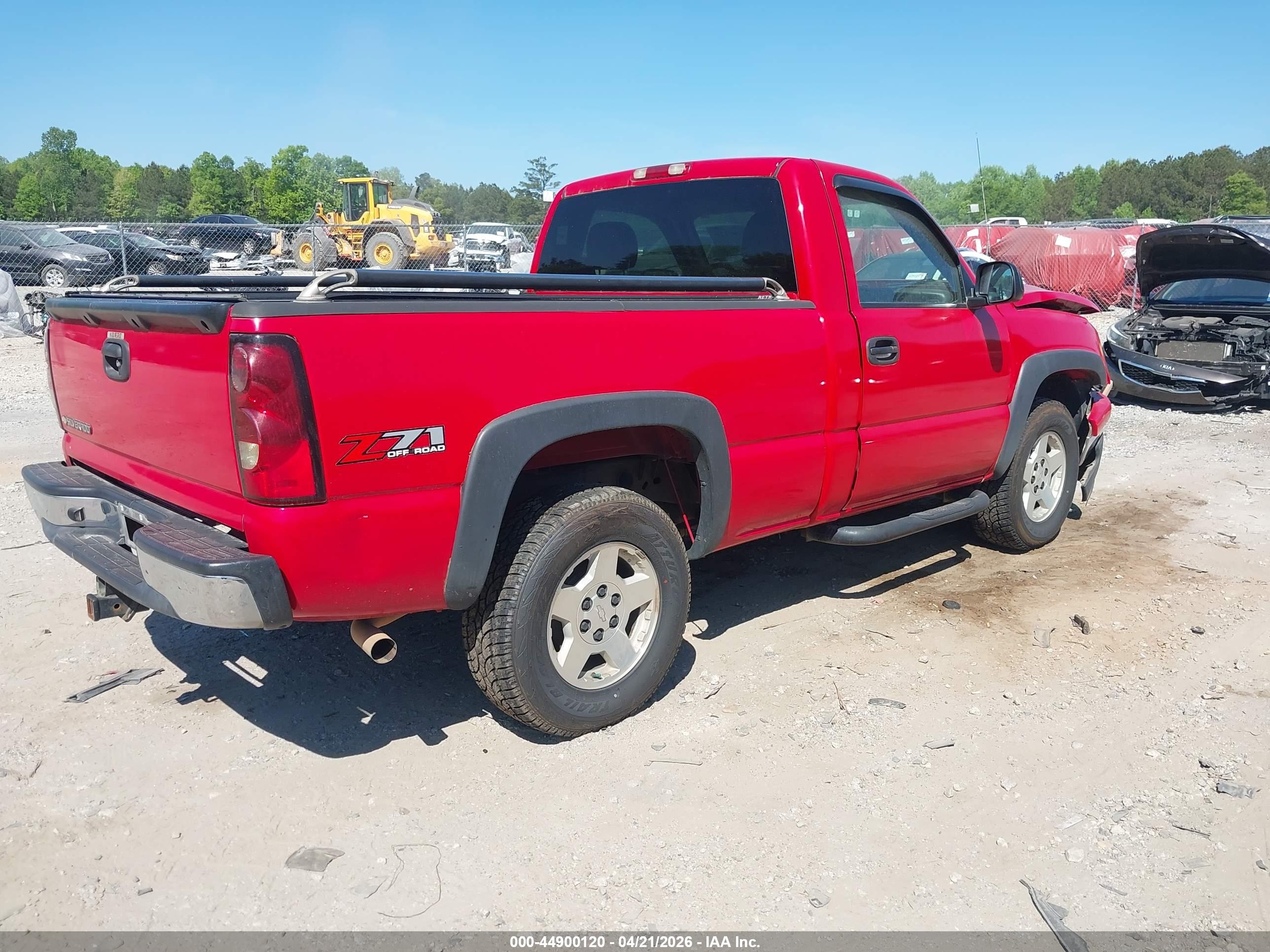CHEVROLET SILVERADO image 4