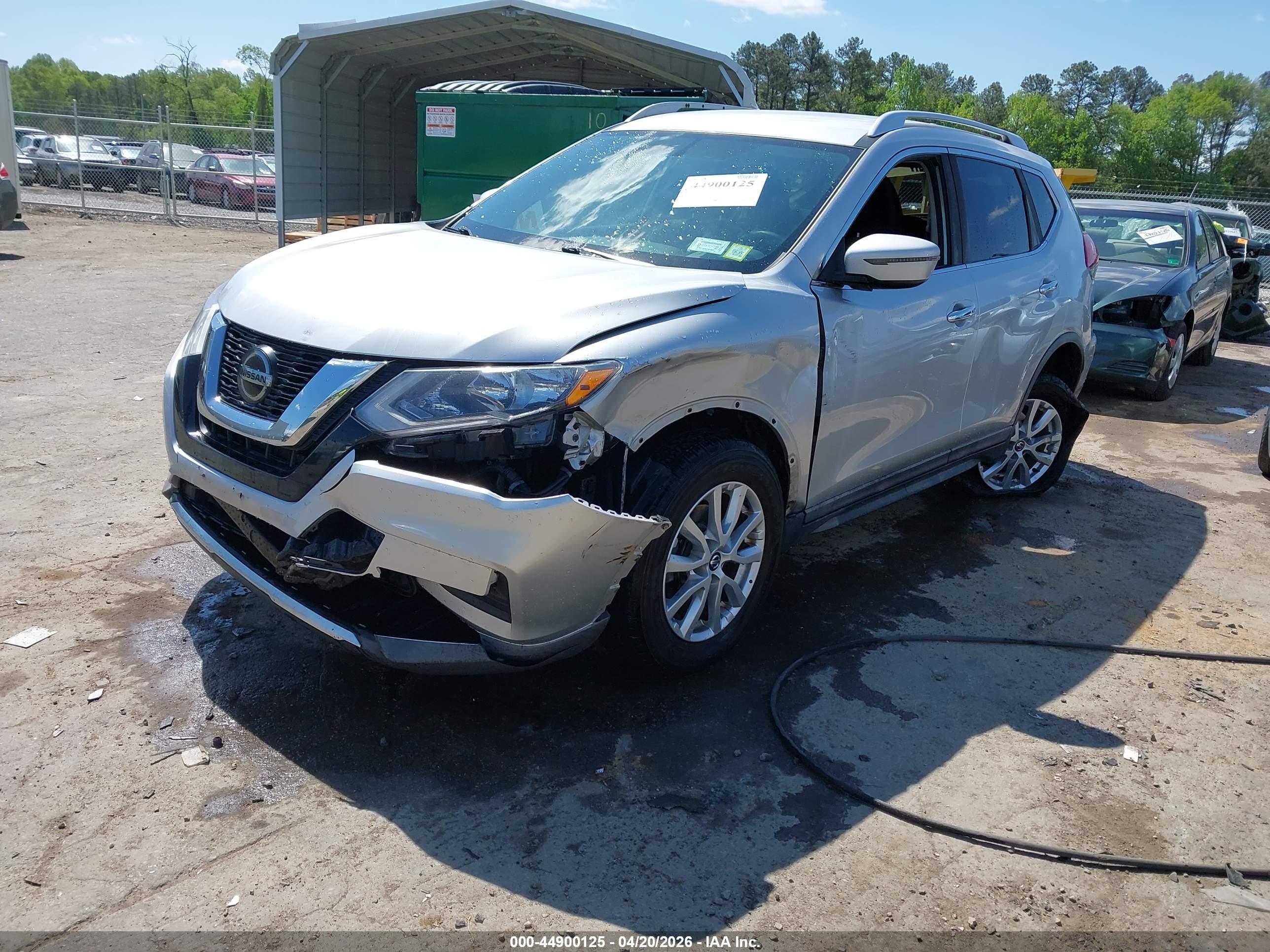 NISSAN ROGUE image 2