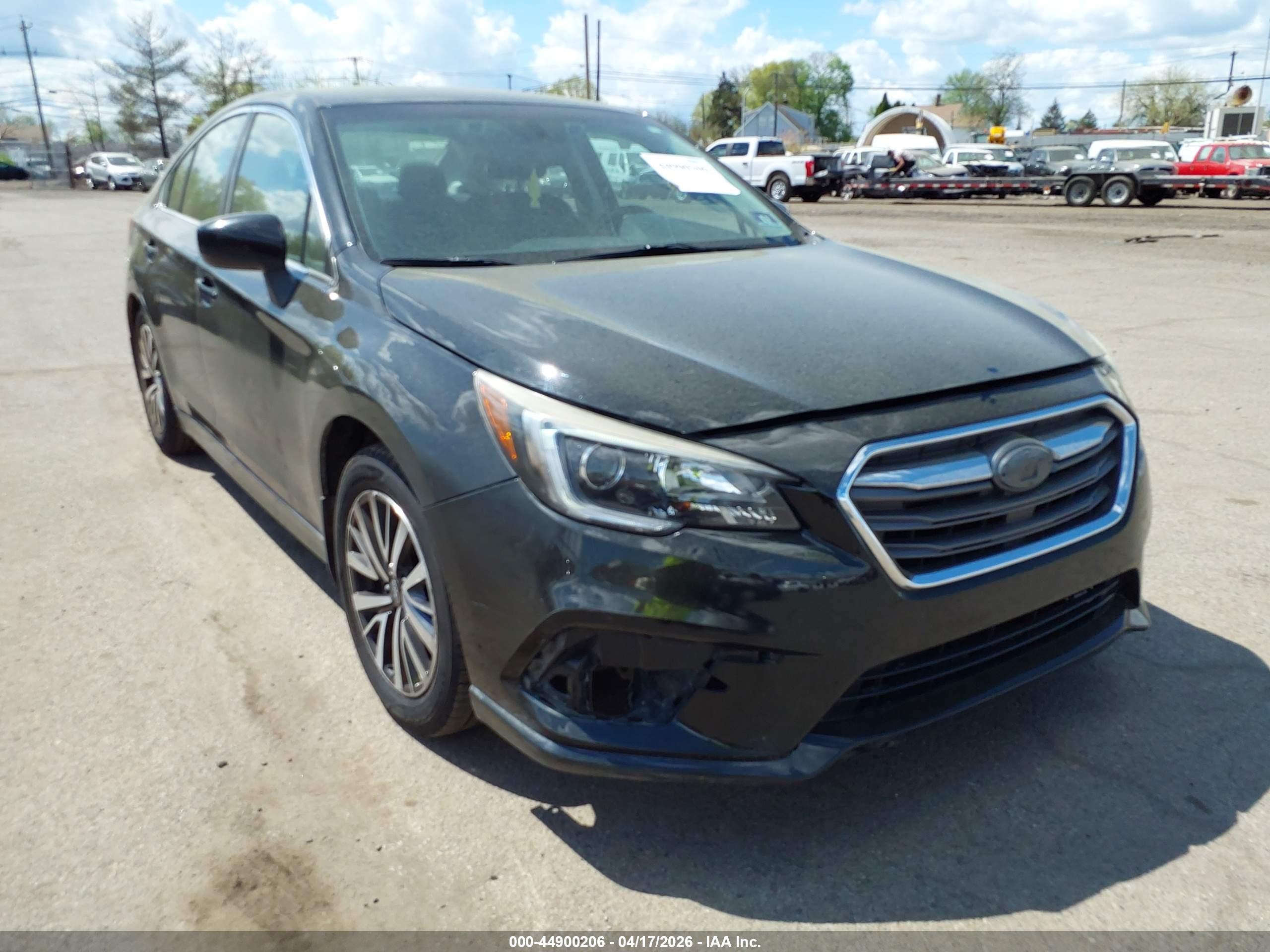 SUBARU LEGACY image 6