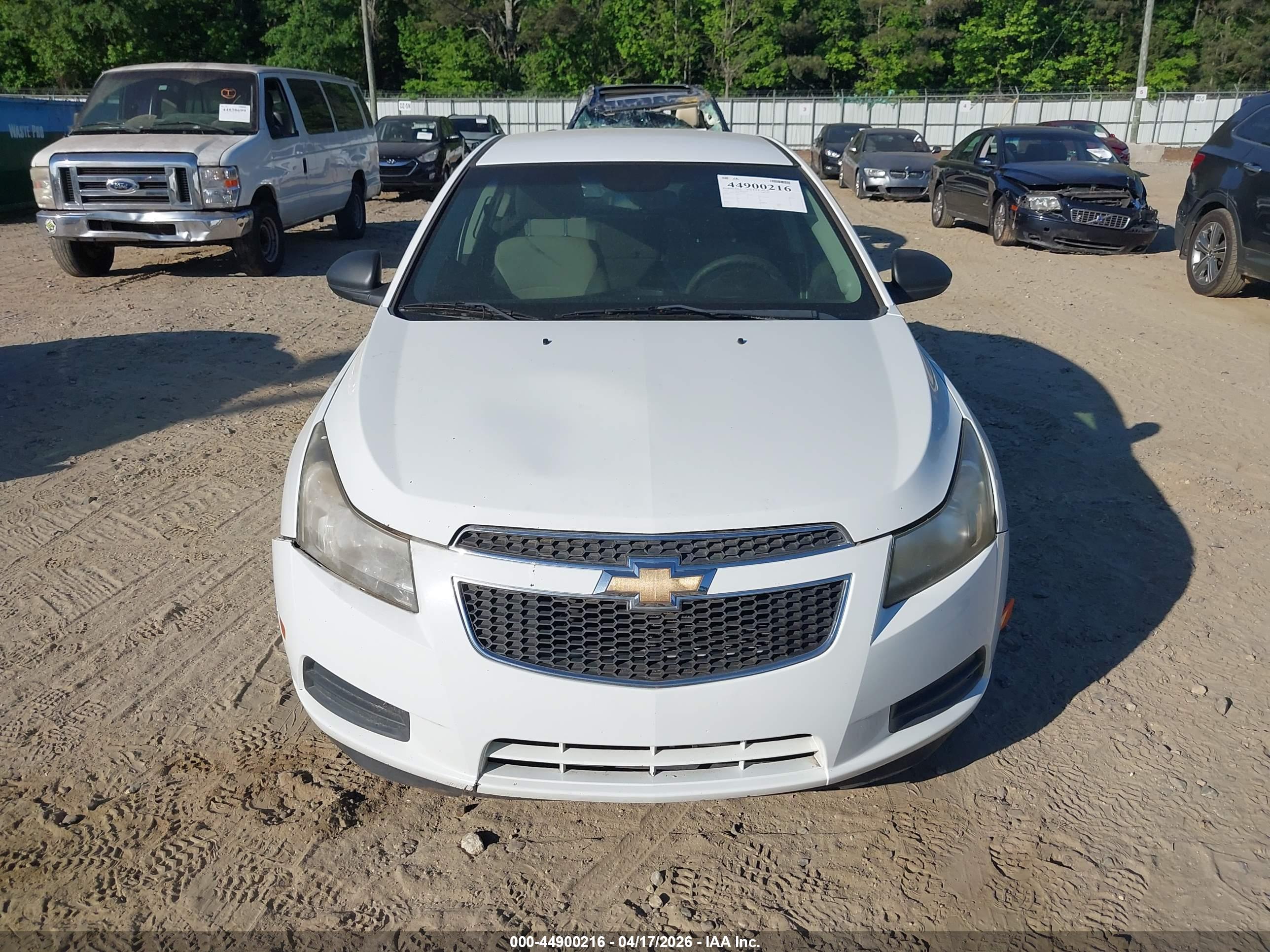CHEVROLET CRUZE image 6
