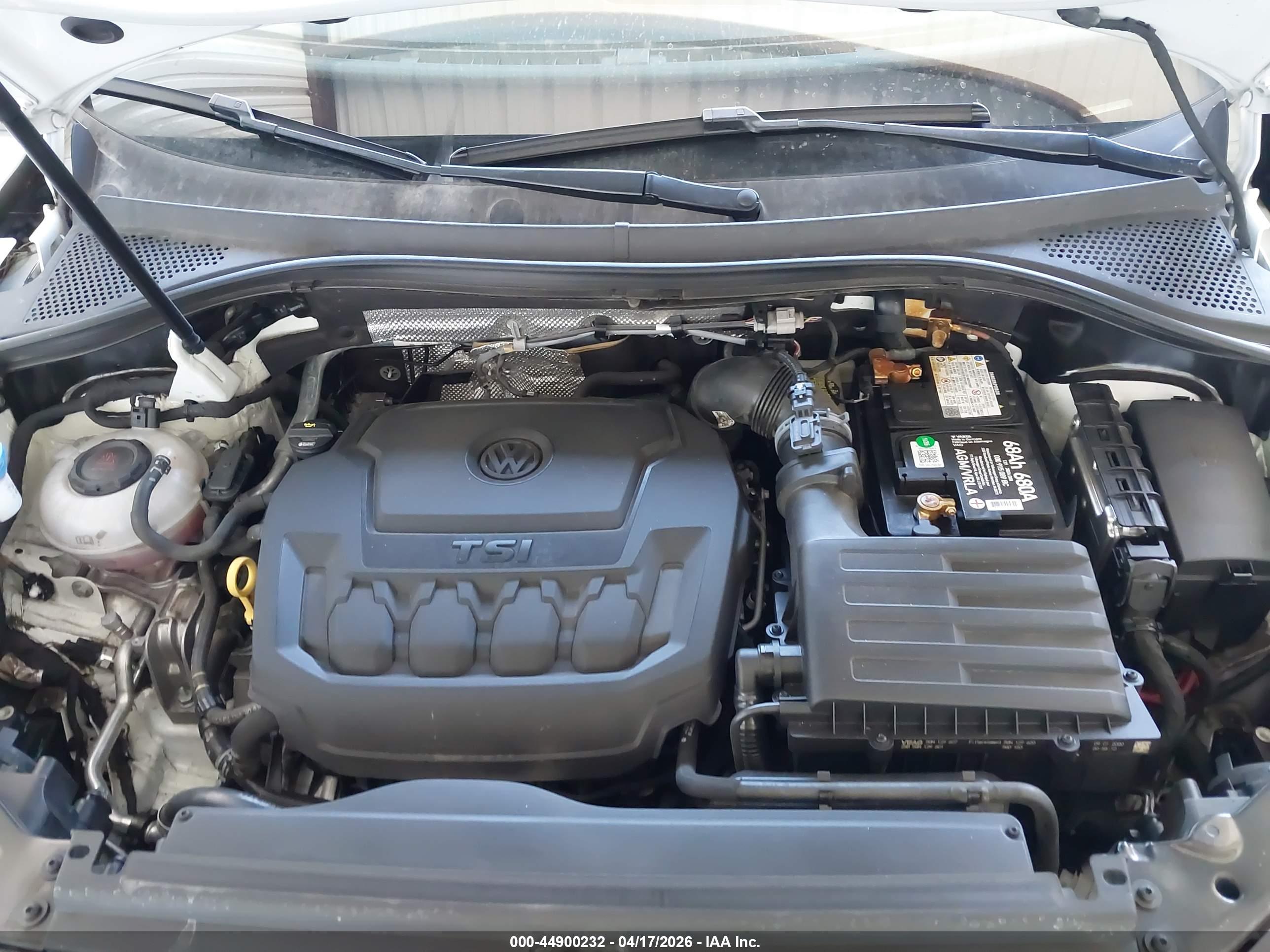 VOLKSWAGEN TIGUAN image 10