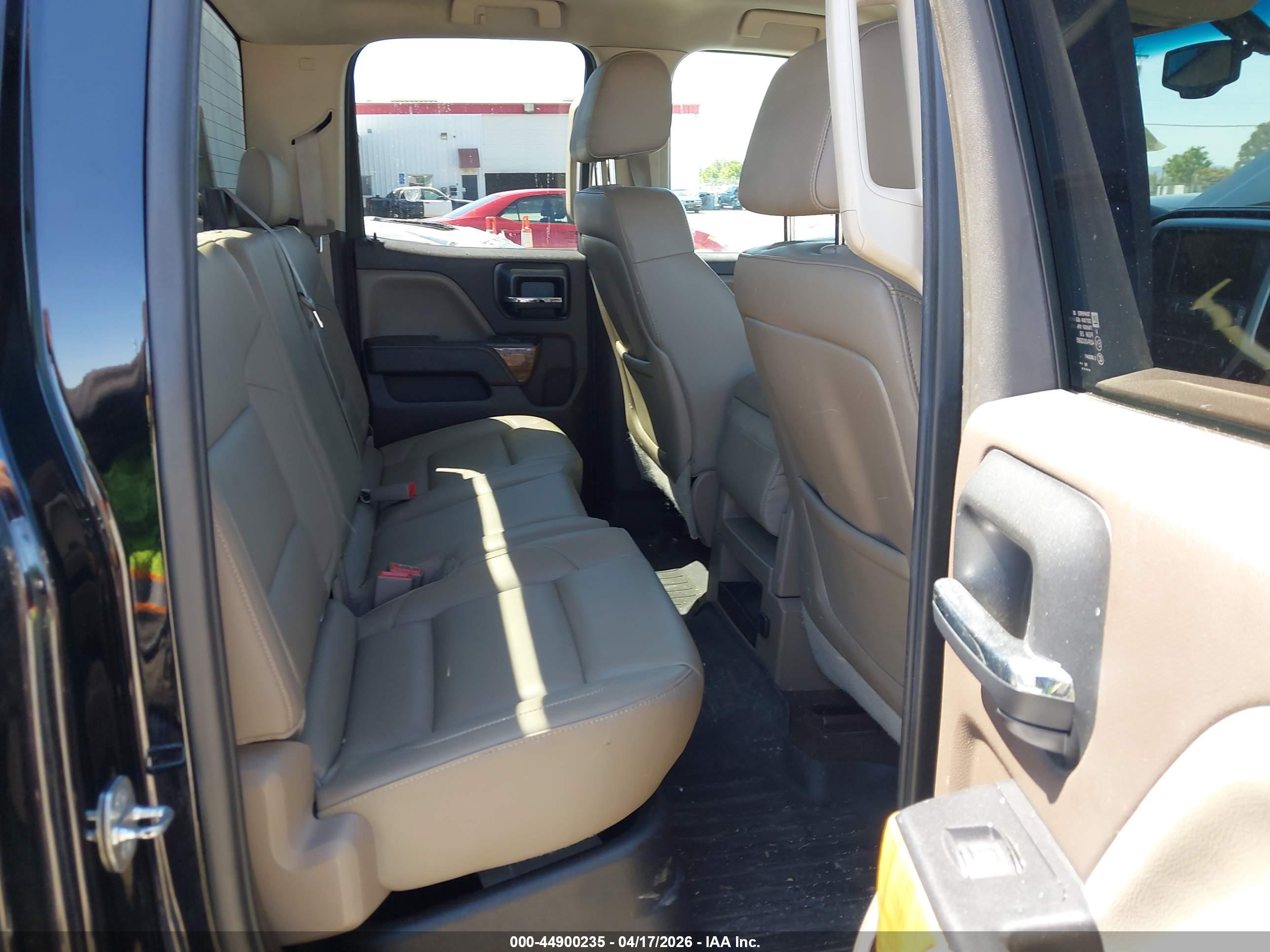 GMC SIERRA image 8