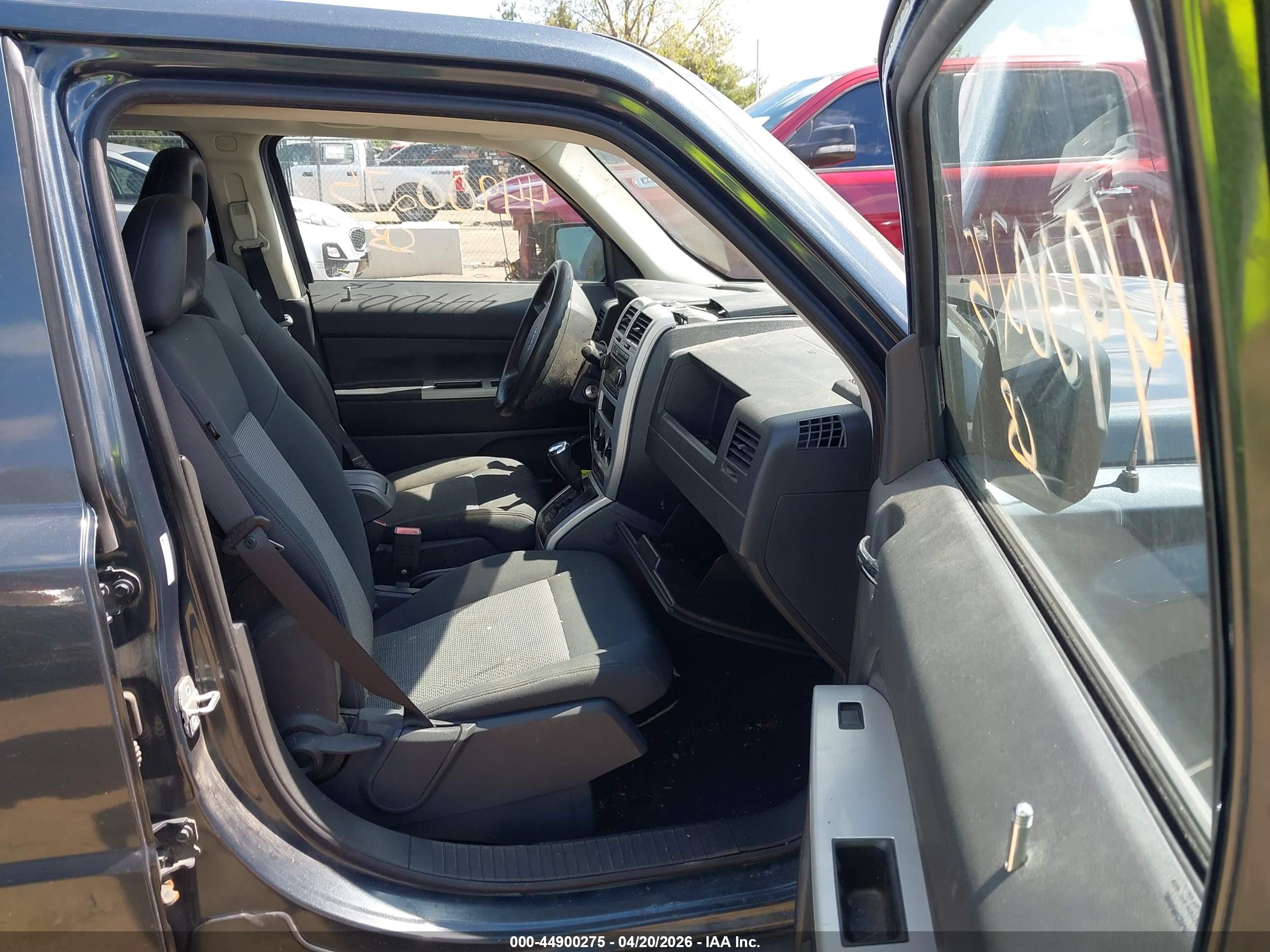 JEEP PATRIOT image 5