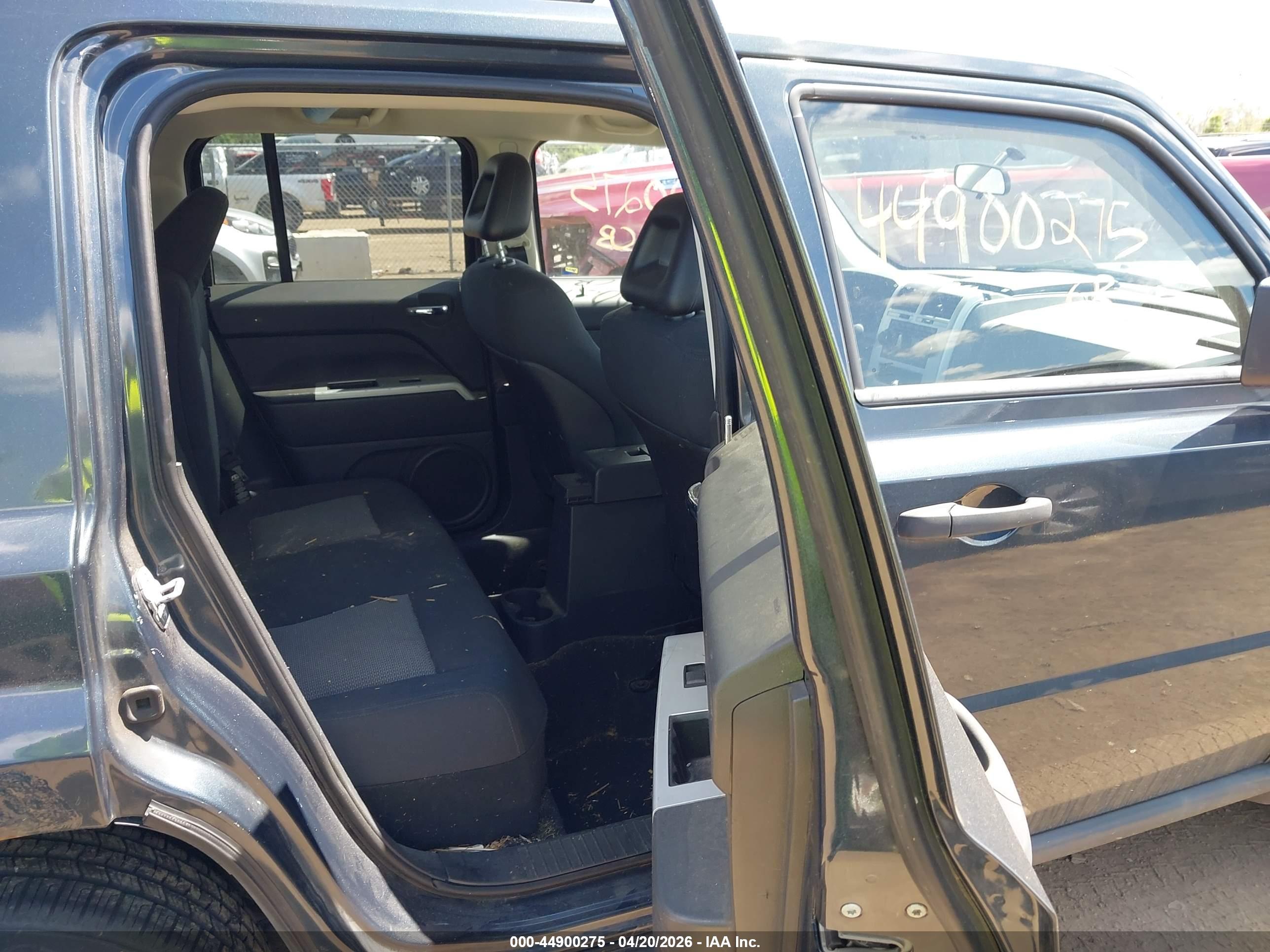 JEEP PATRIOT image 8