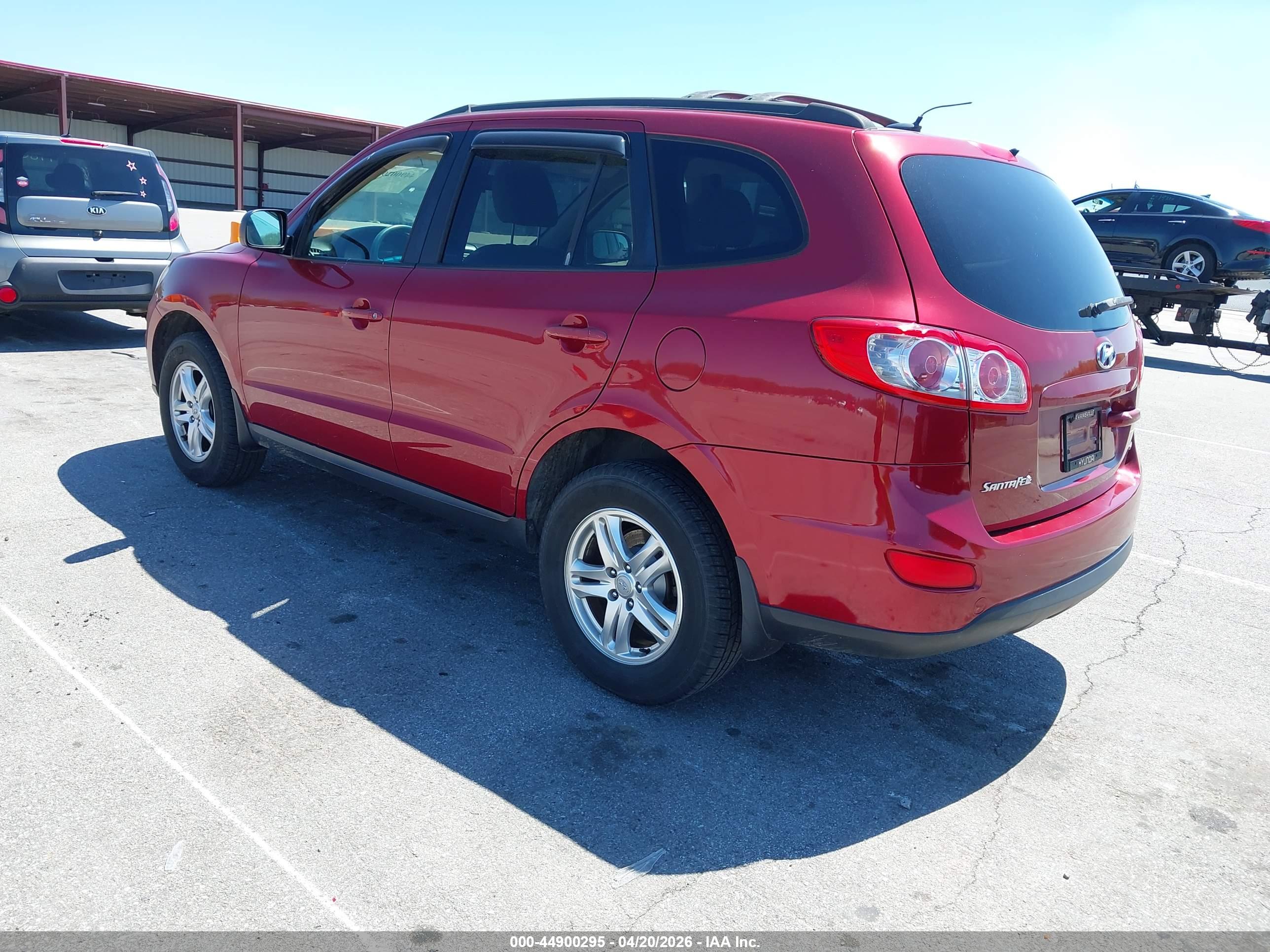 HYUNDAI SANTA image 3