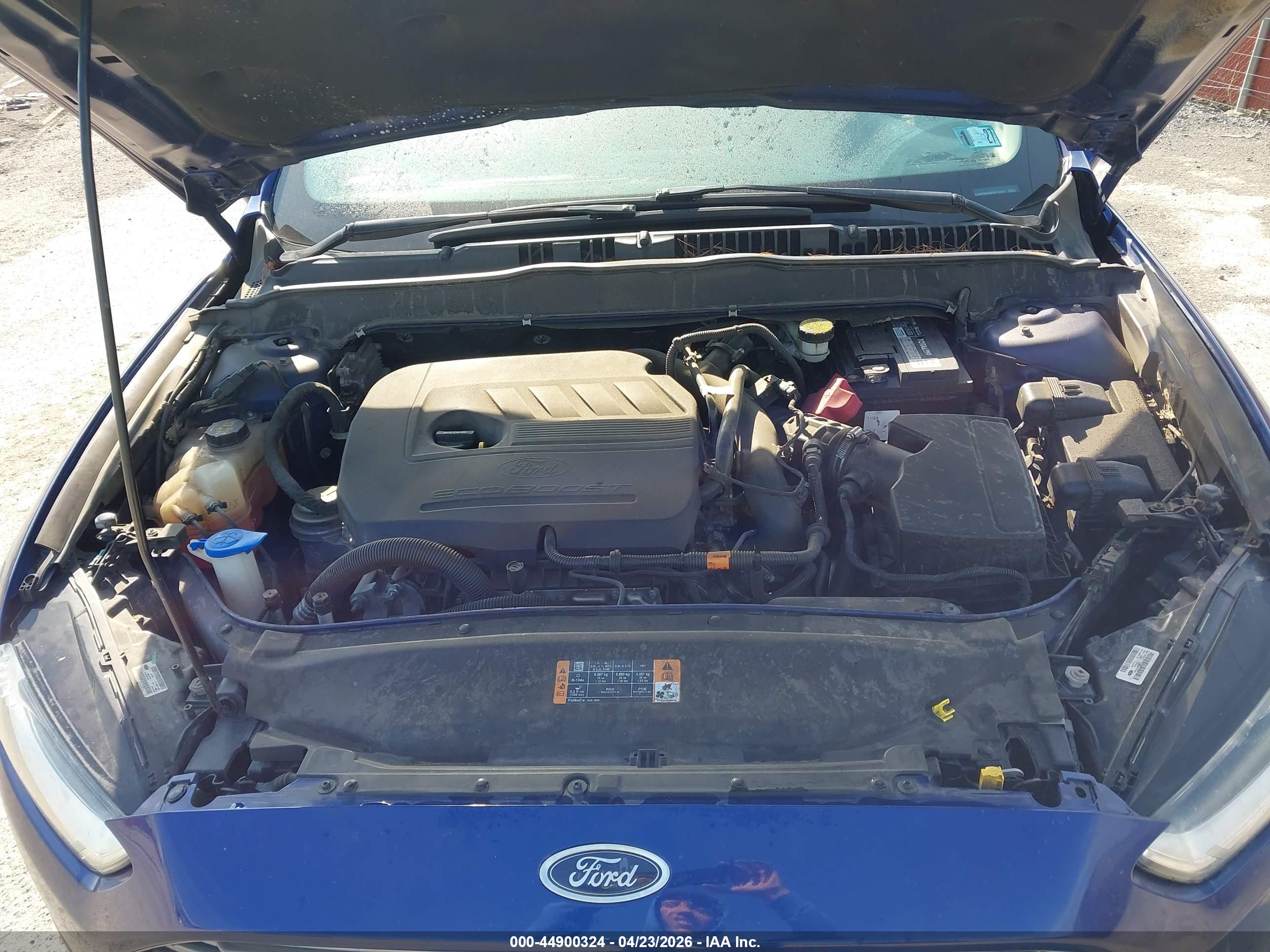 FORD FUSION image 10