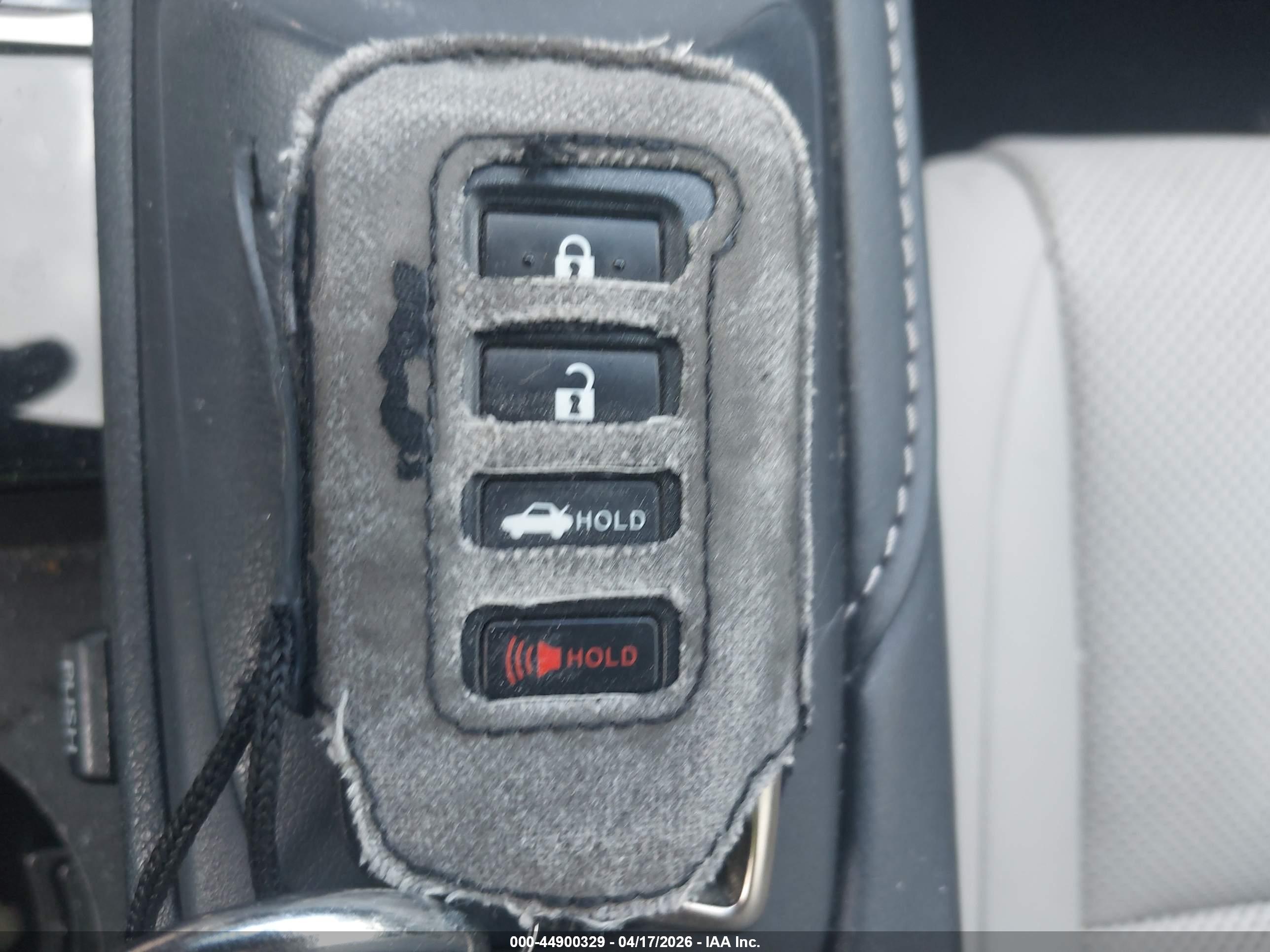 LEXUS ES image 11