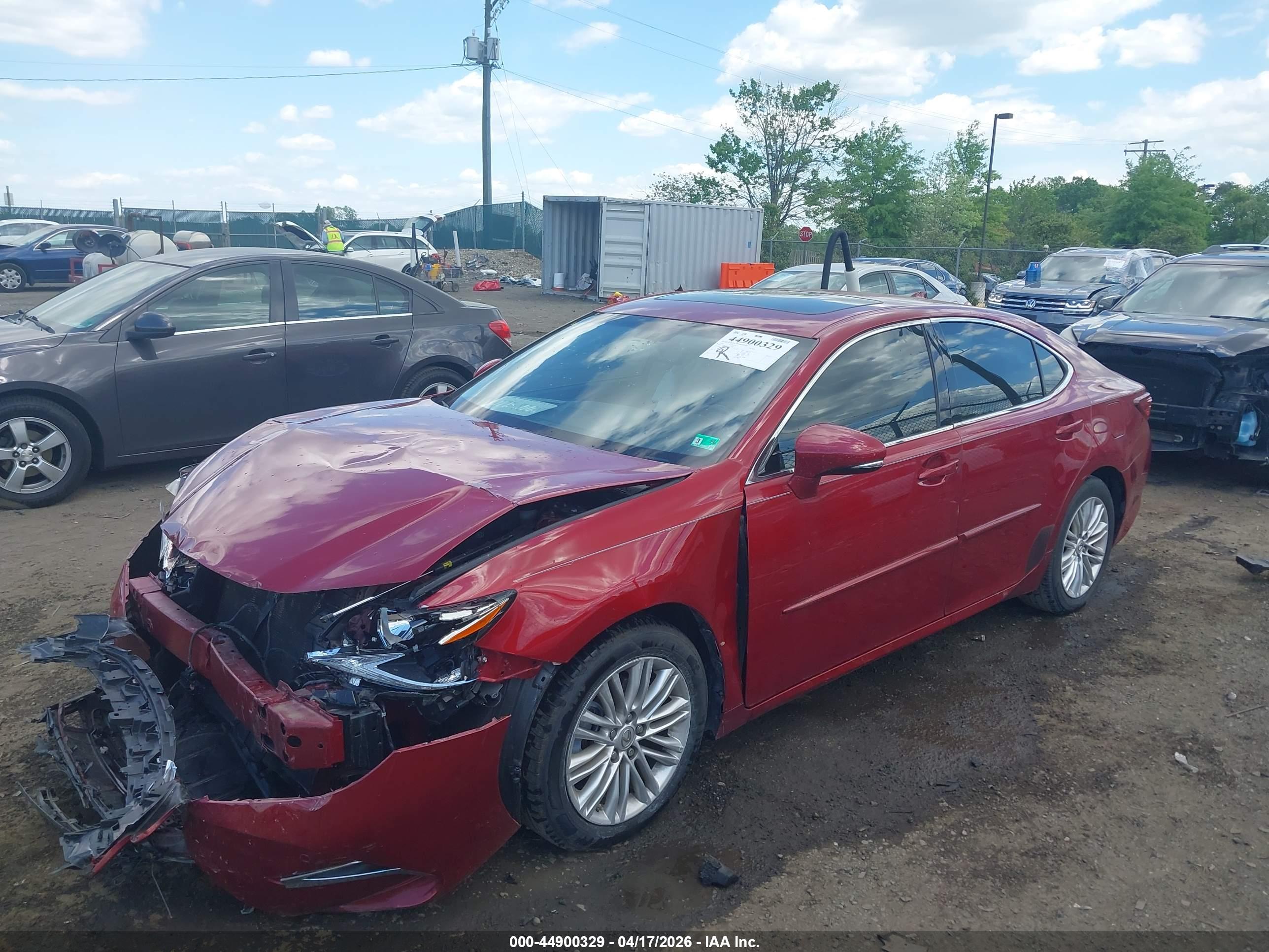 LEXUS ES image 2