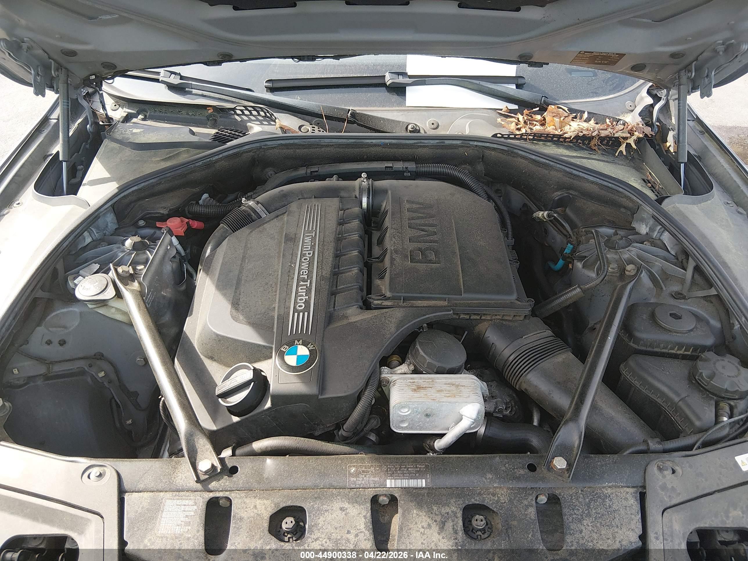 BMW 535I image 10