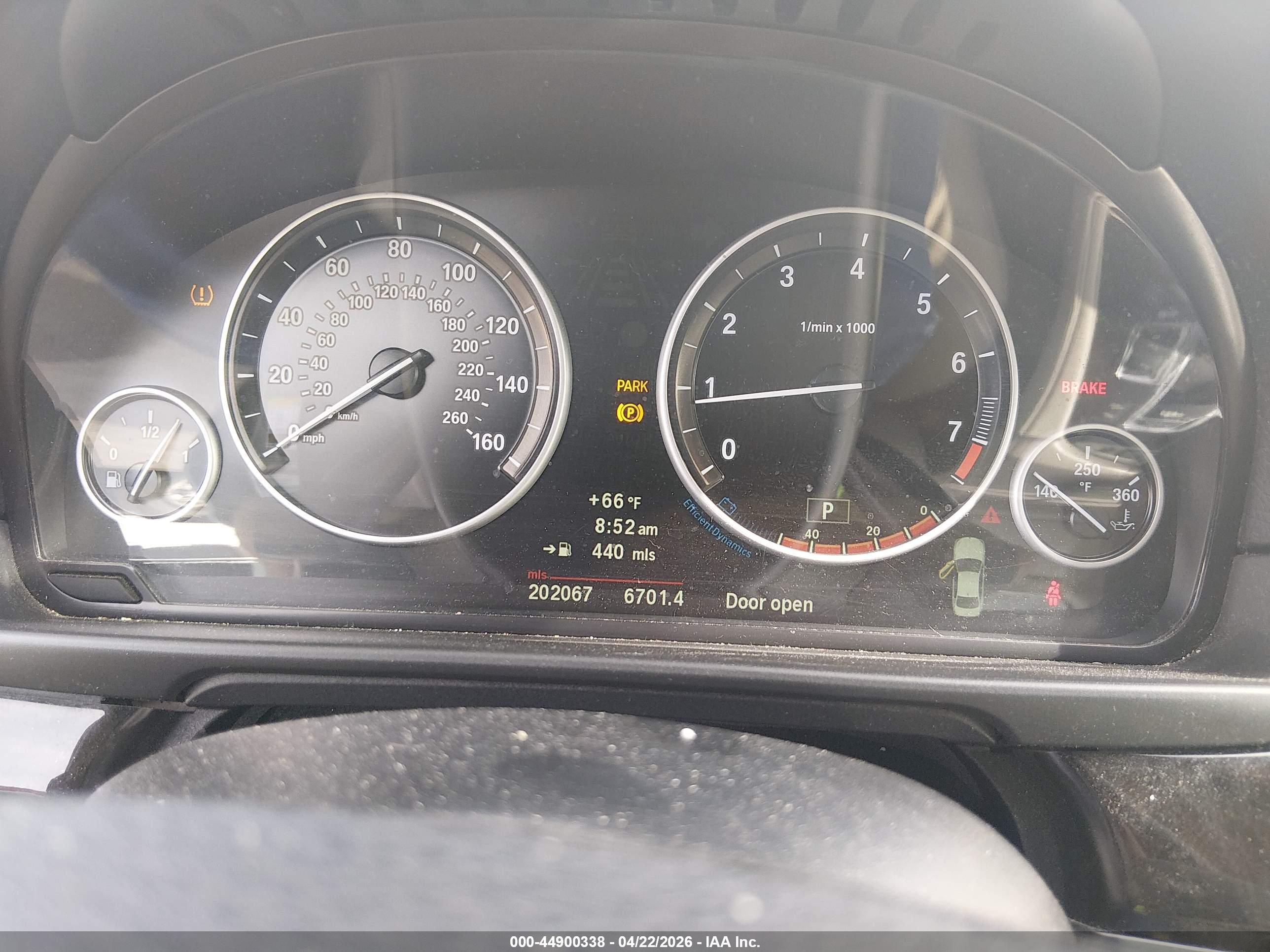 BMW 535I image 7