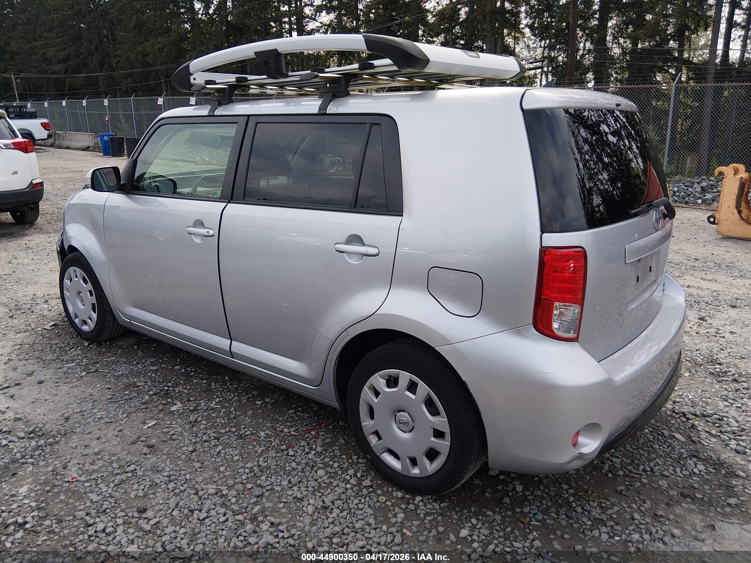 SCION XB image 3