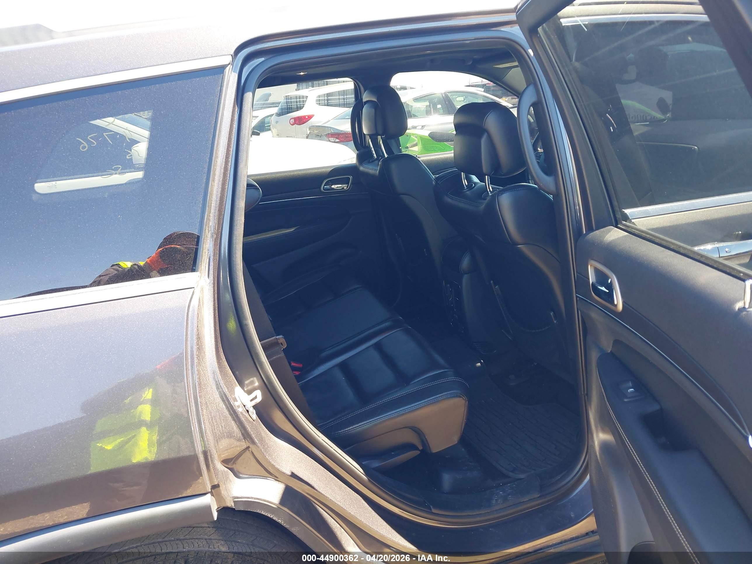 JEEP GRAND image 8