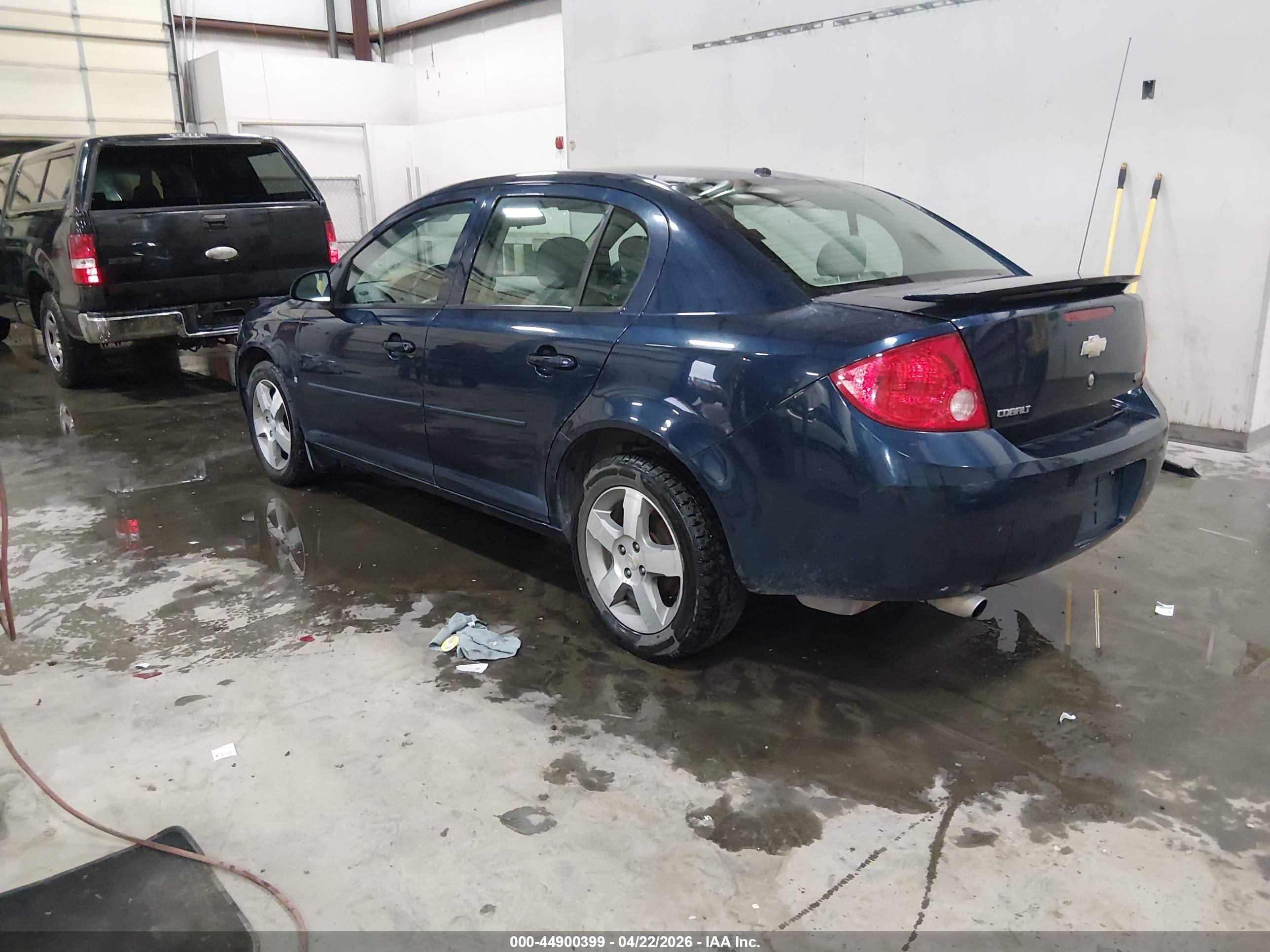CHEVROLET COBALT image 3