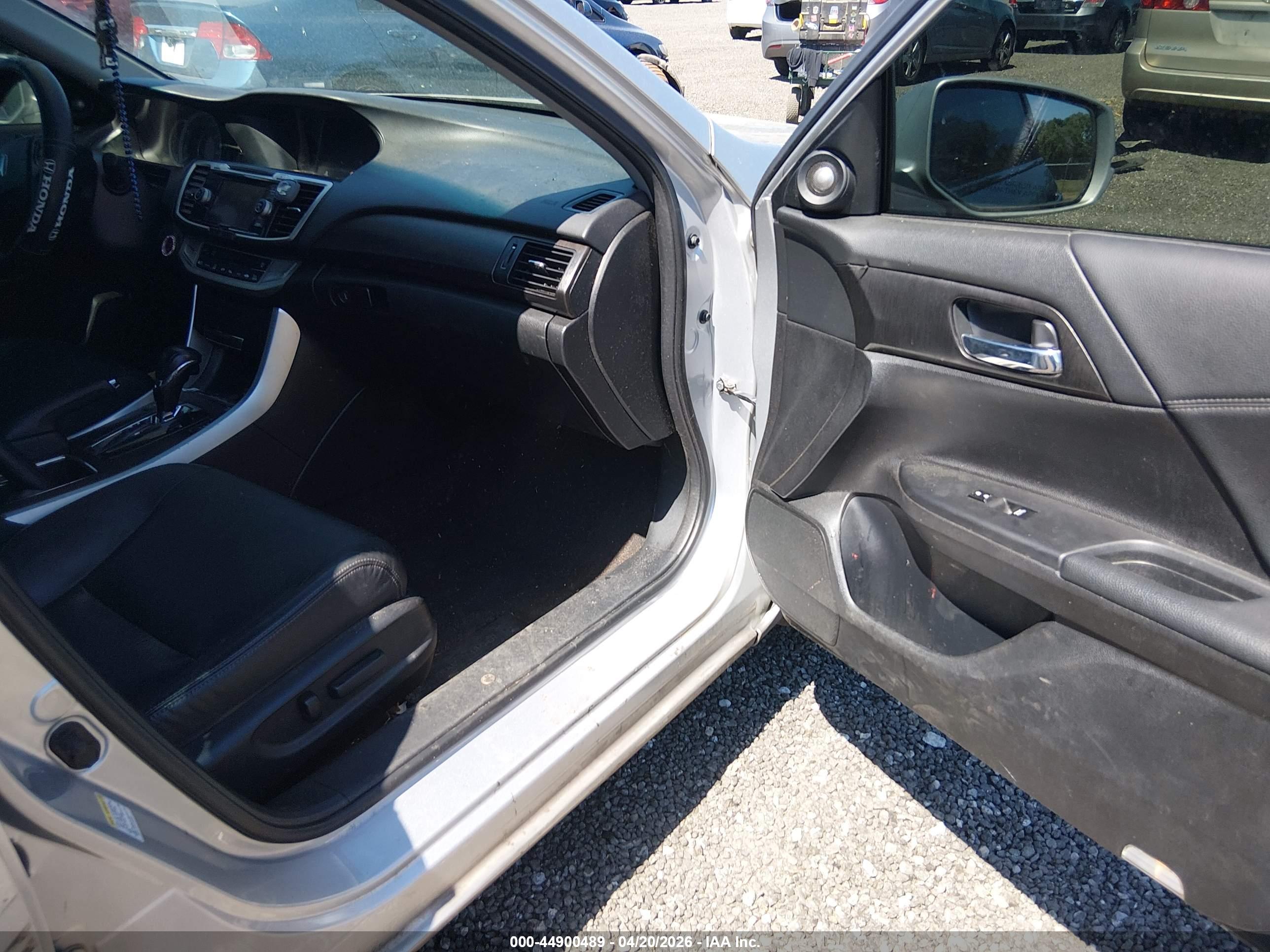 HONDA ACCORD image 5