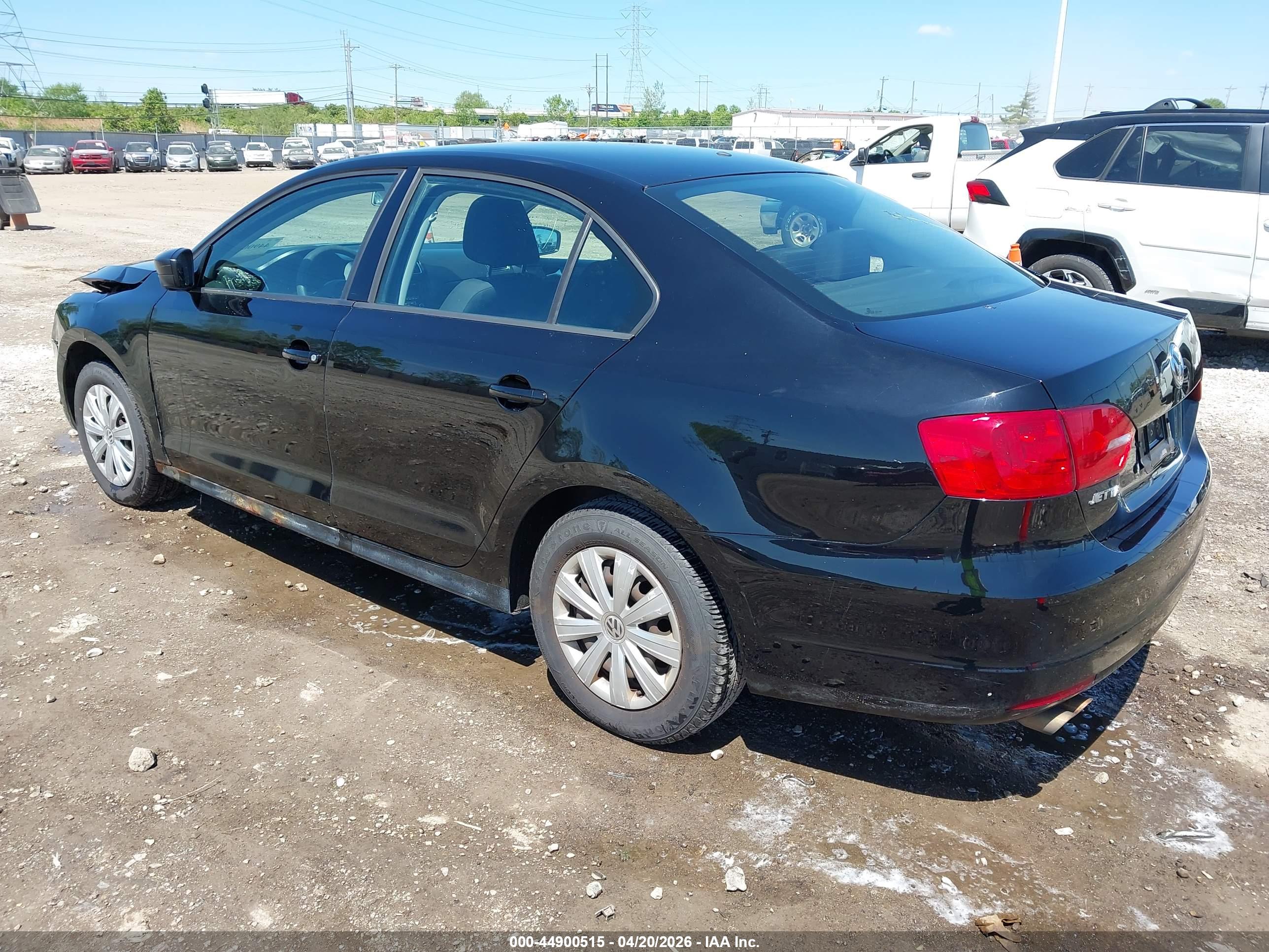 VOLKSWAGEN JETTA image 3