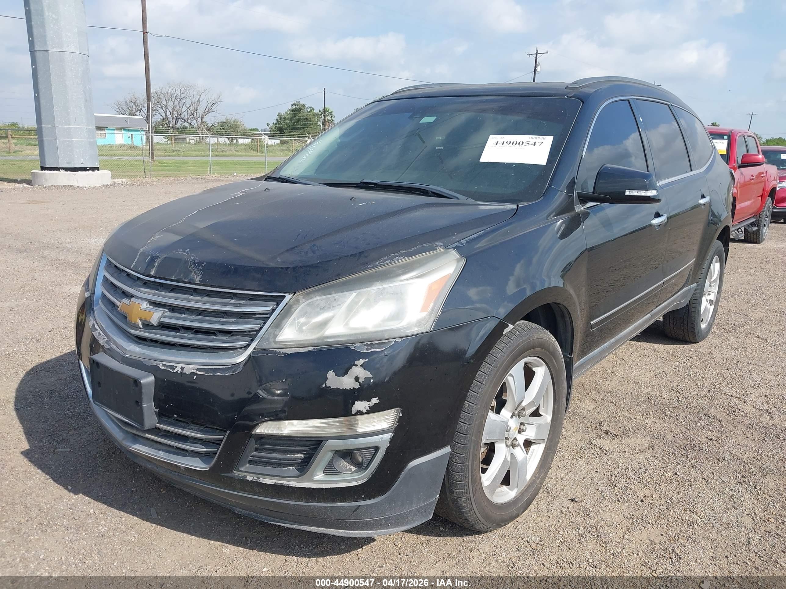 CHEVROLET TRAVERSE image 6