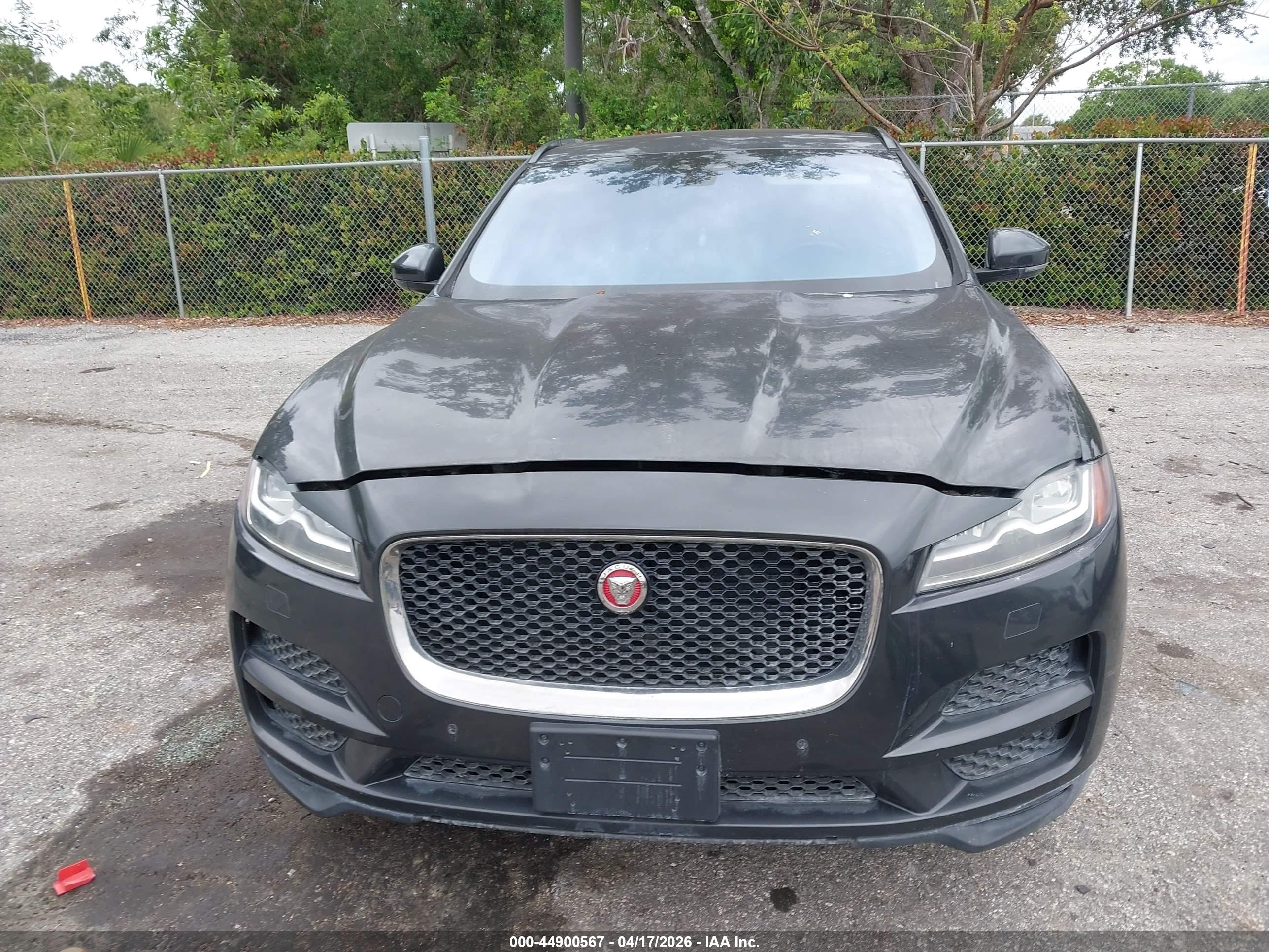 JAGUAR F-PACE image 6