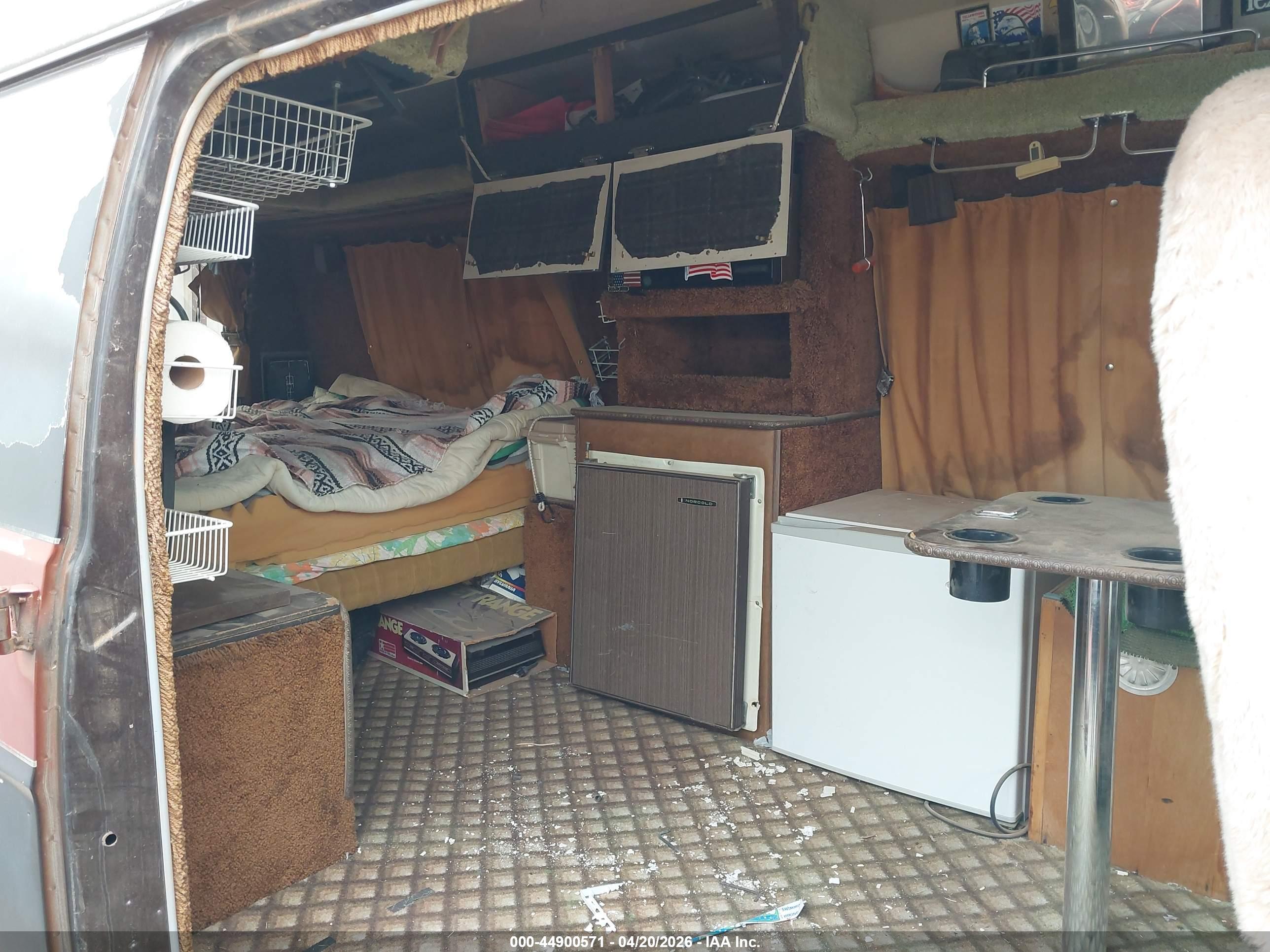 DODGE TRADESMAN image 8