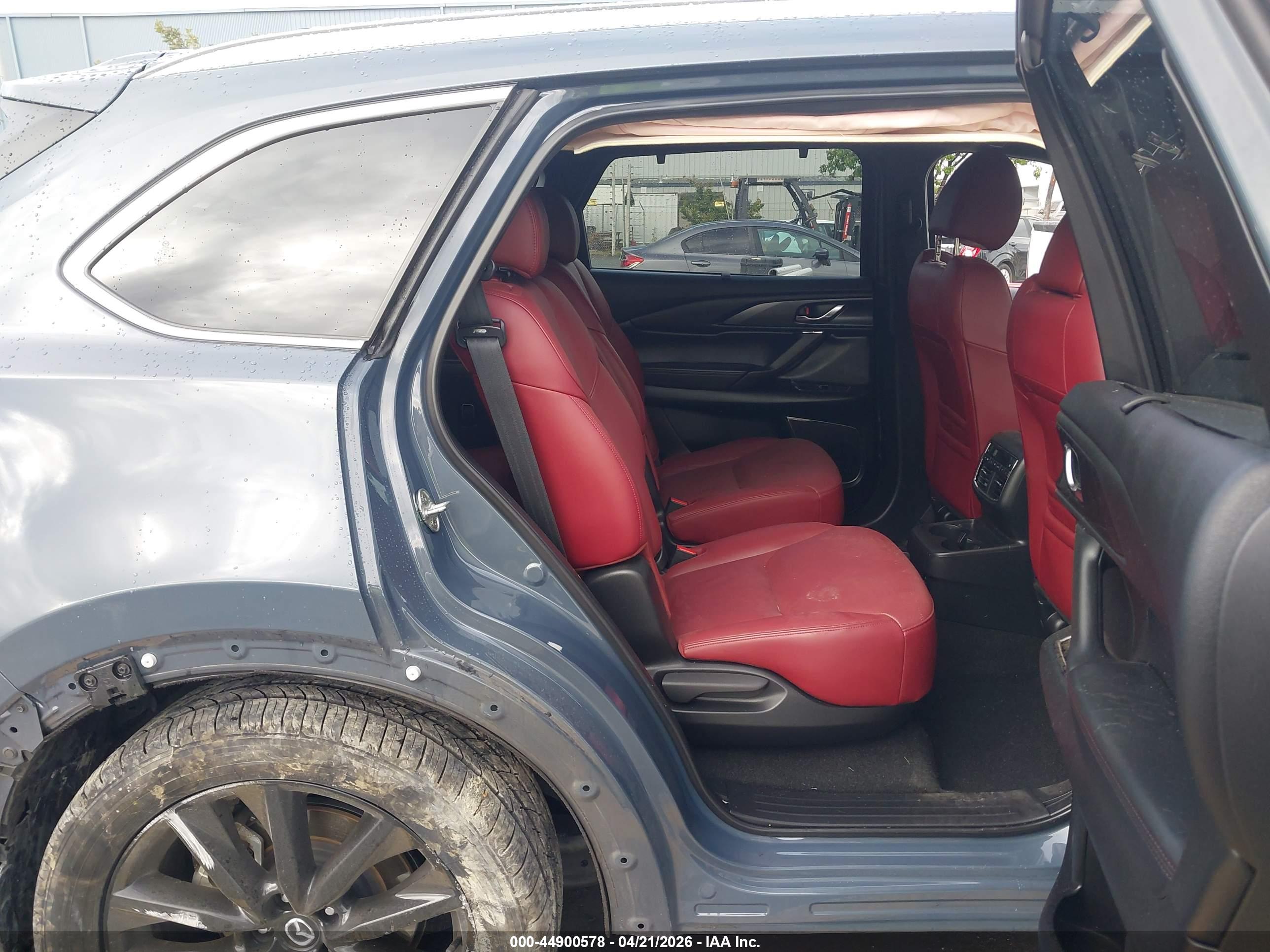 MAZDA CX-9 image 8
