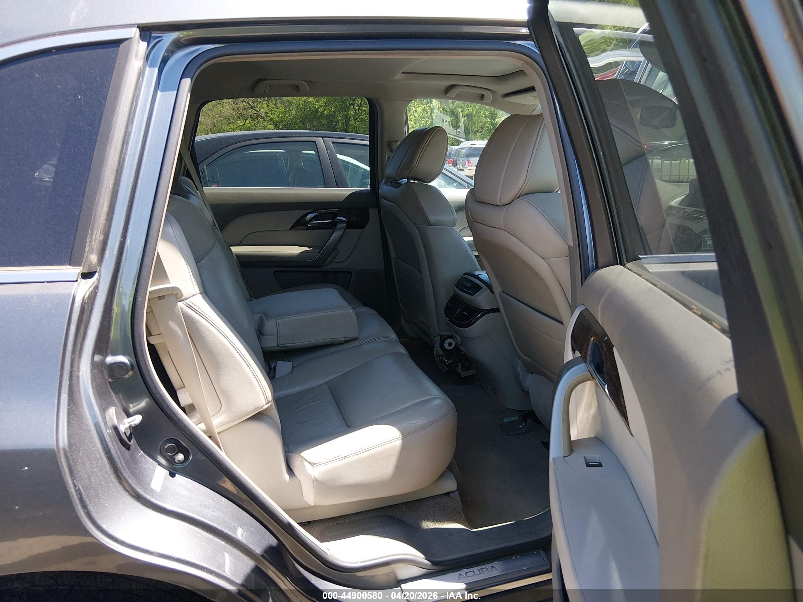 ACURA MDX image 8