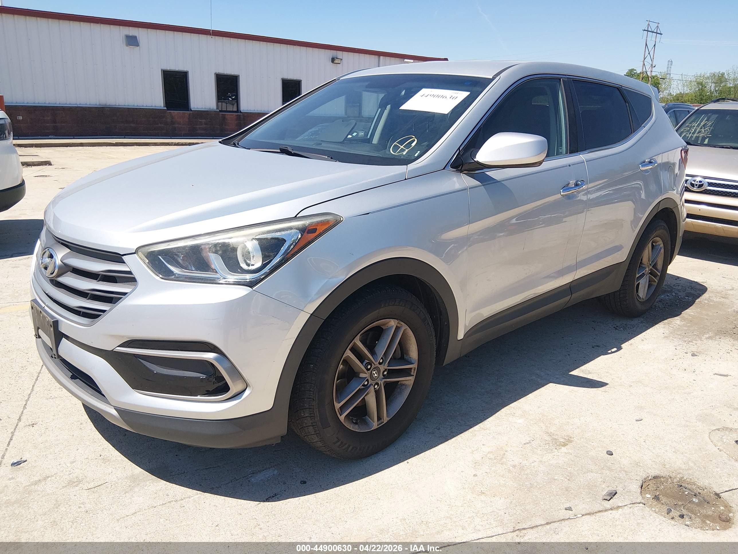 HYUNDAI SANTA image 2
