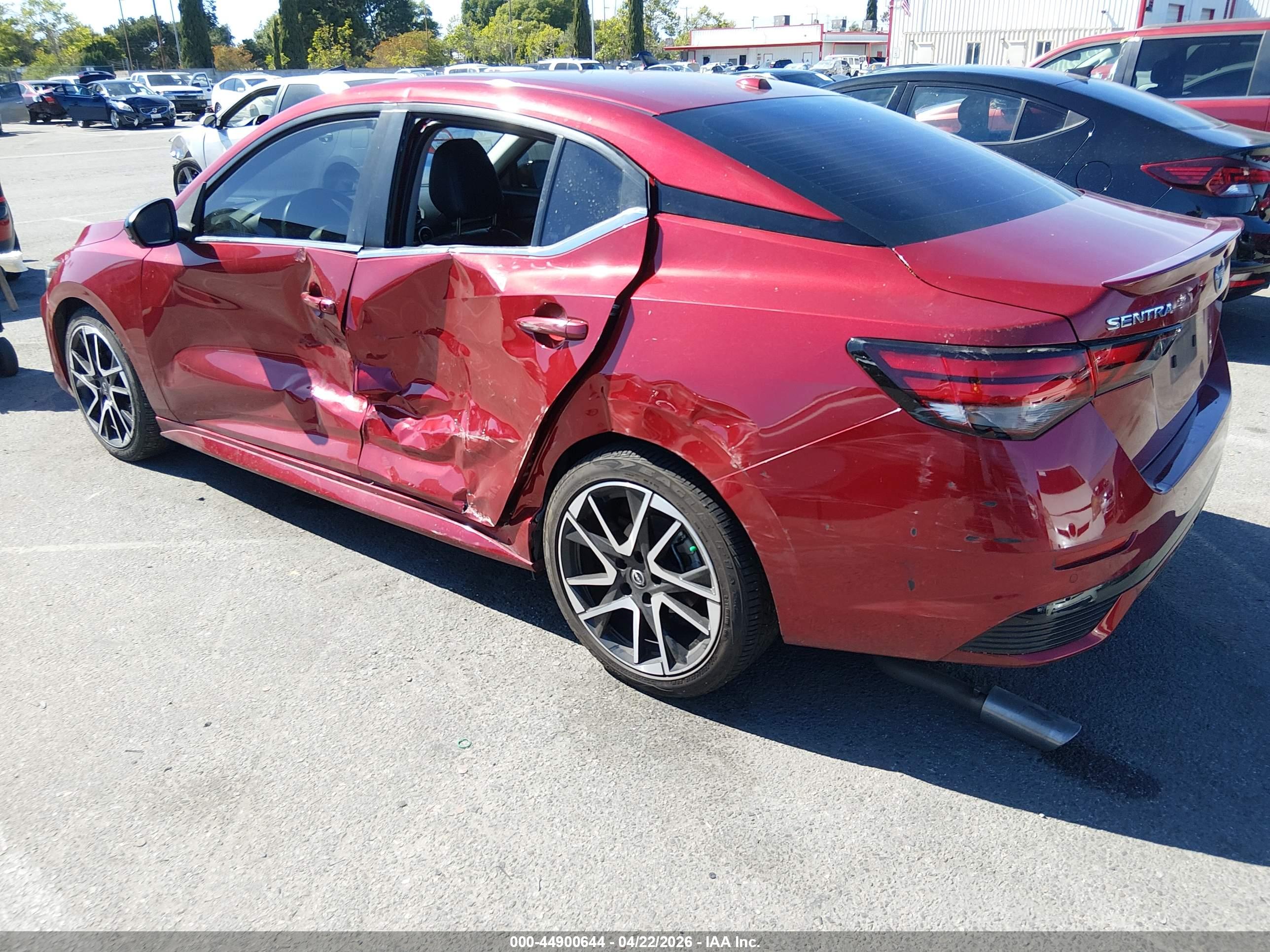 NISSAN SENTRA image 3