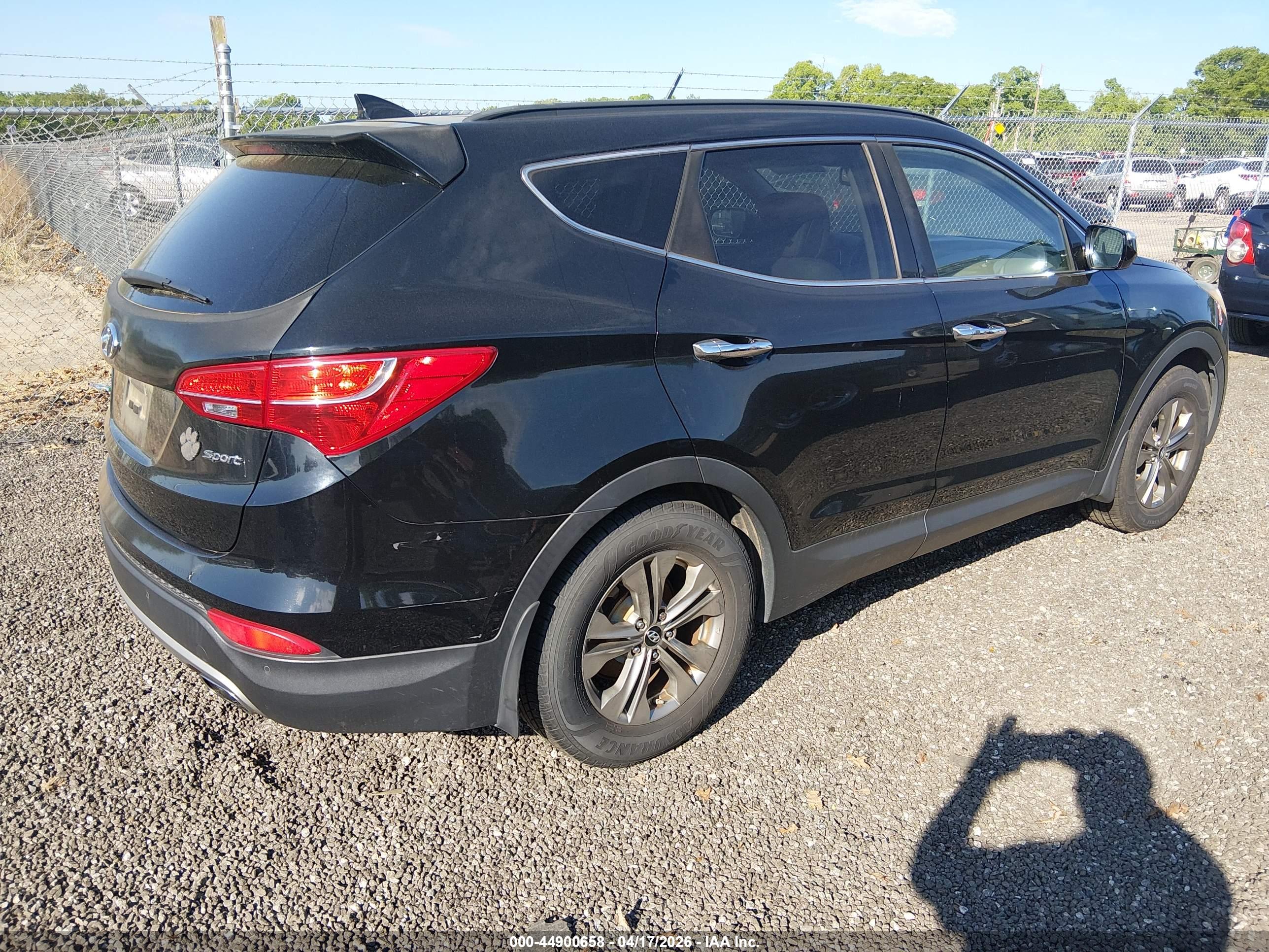 HYUNDAI SANTA image 4