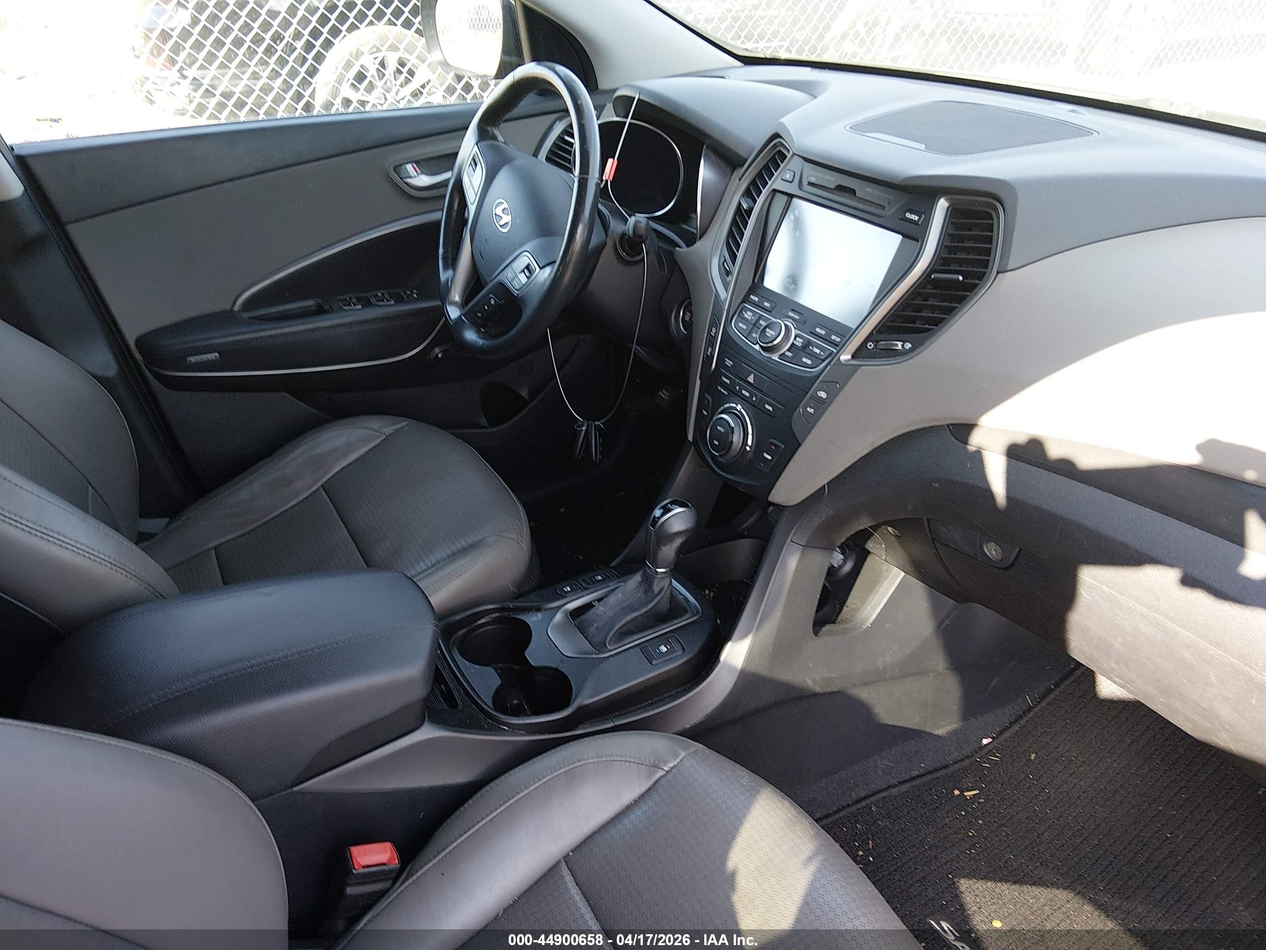 HYUNDAI SANTA image 5