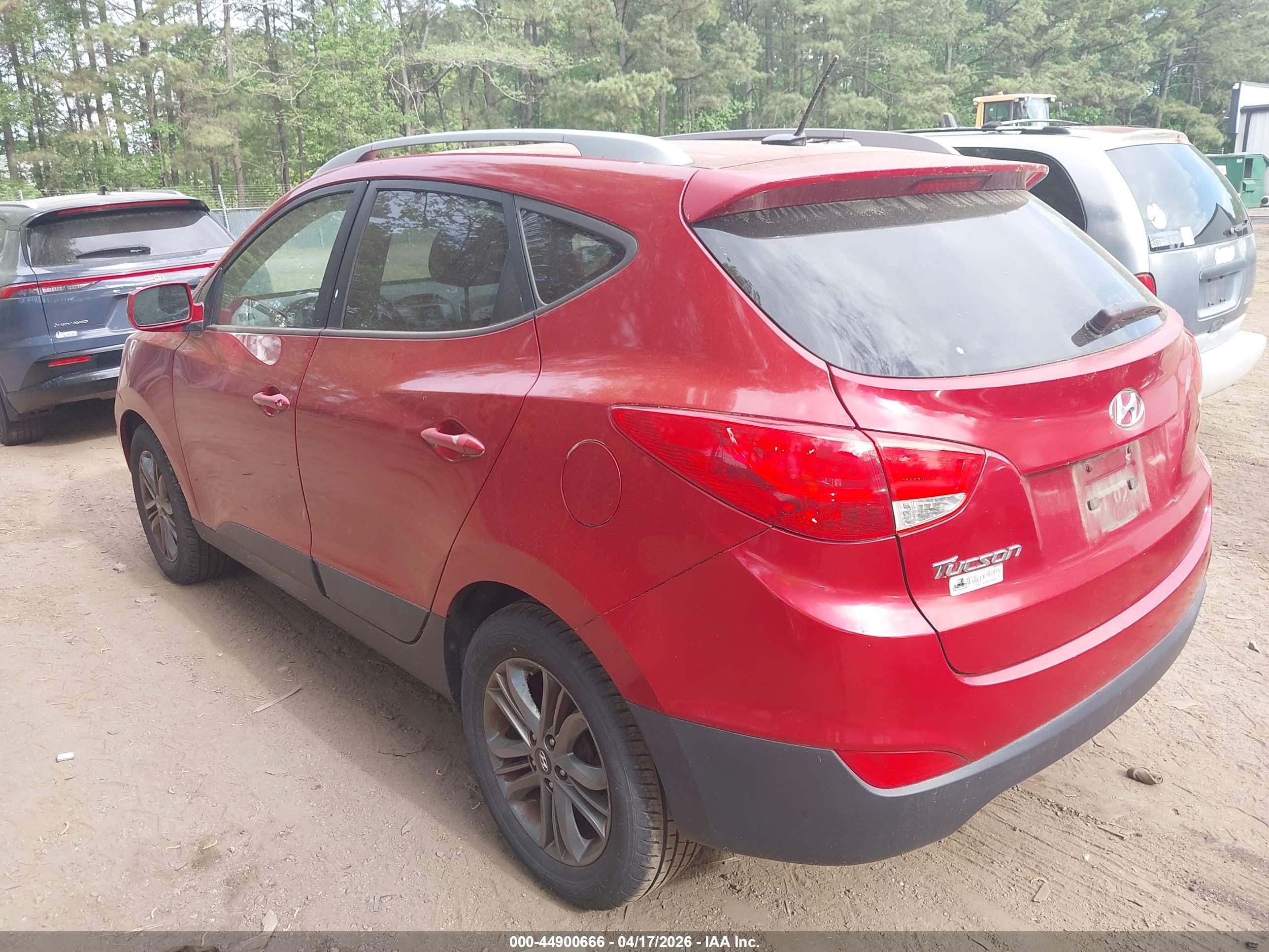 HYUNDAI TUCSON image 3