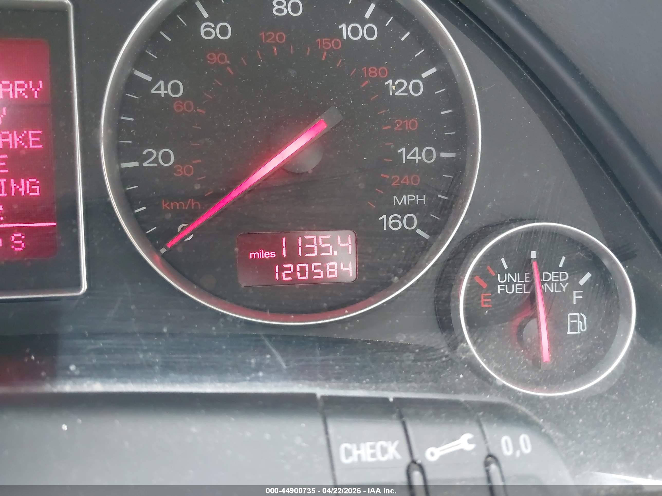 AUDI A4 image 7