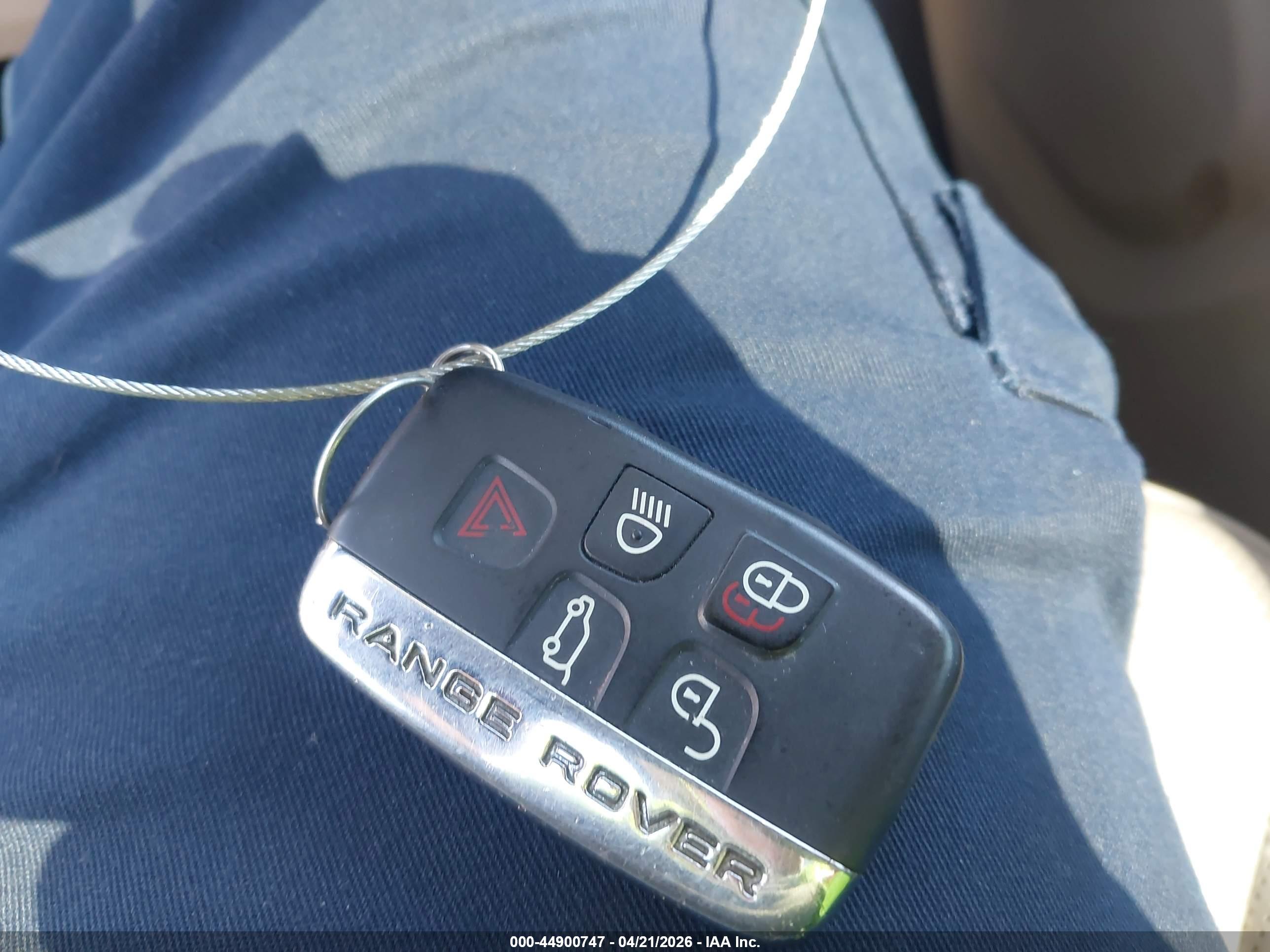 LAND ROVER image 11