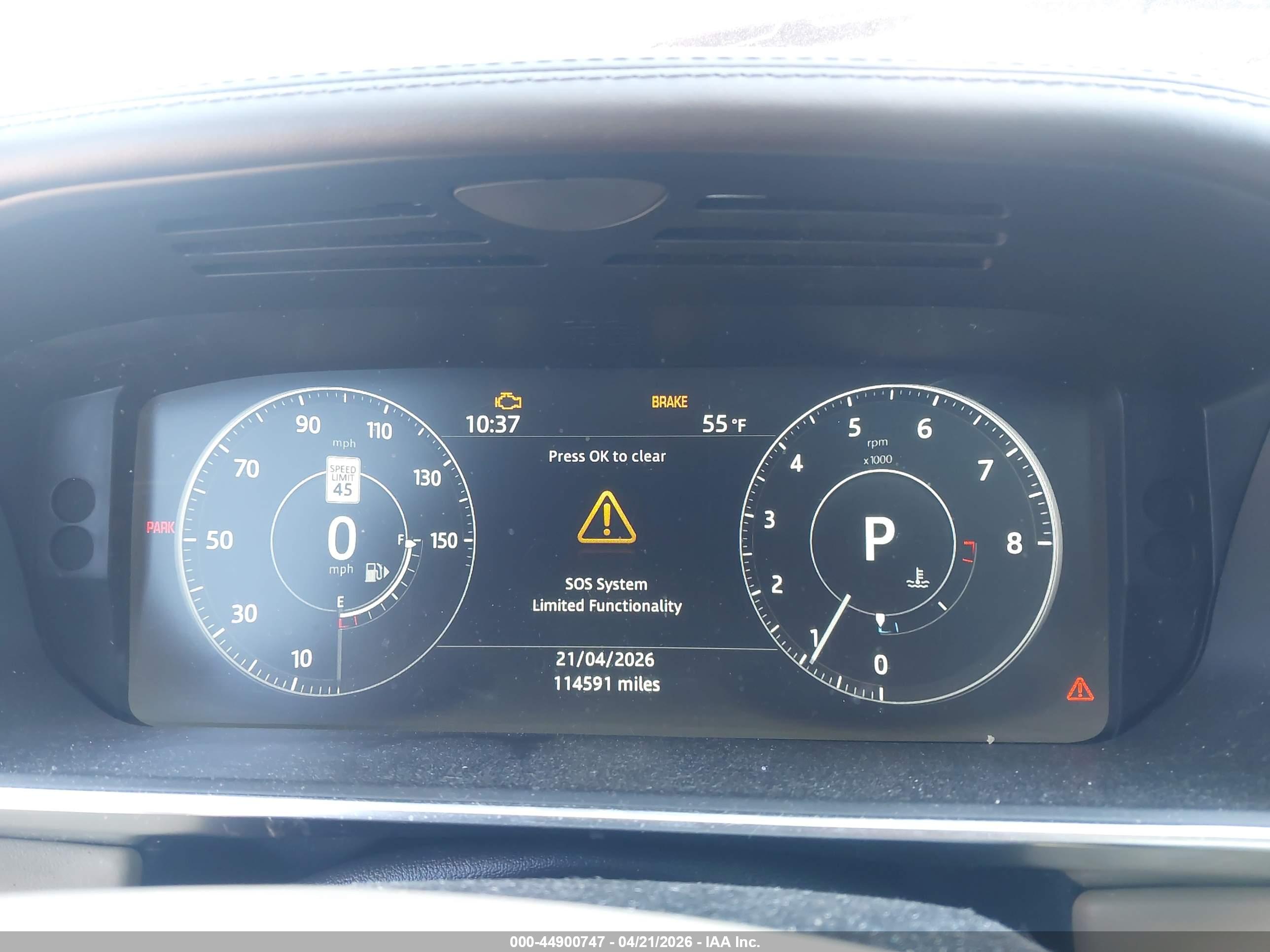 LAND ROVER image 7