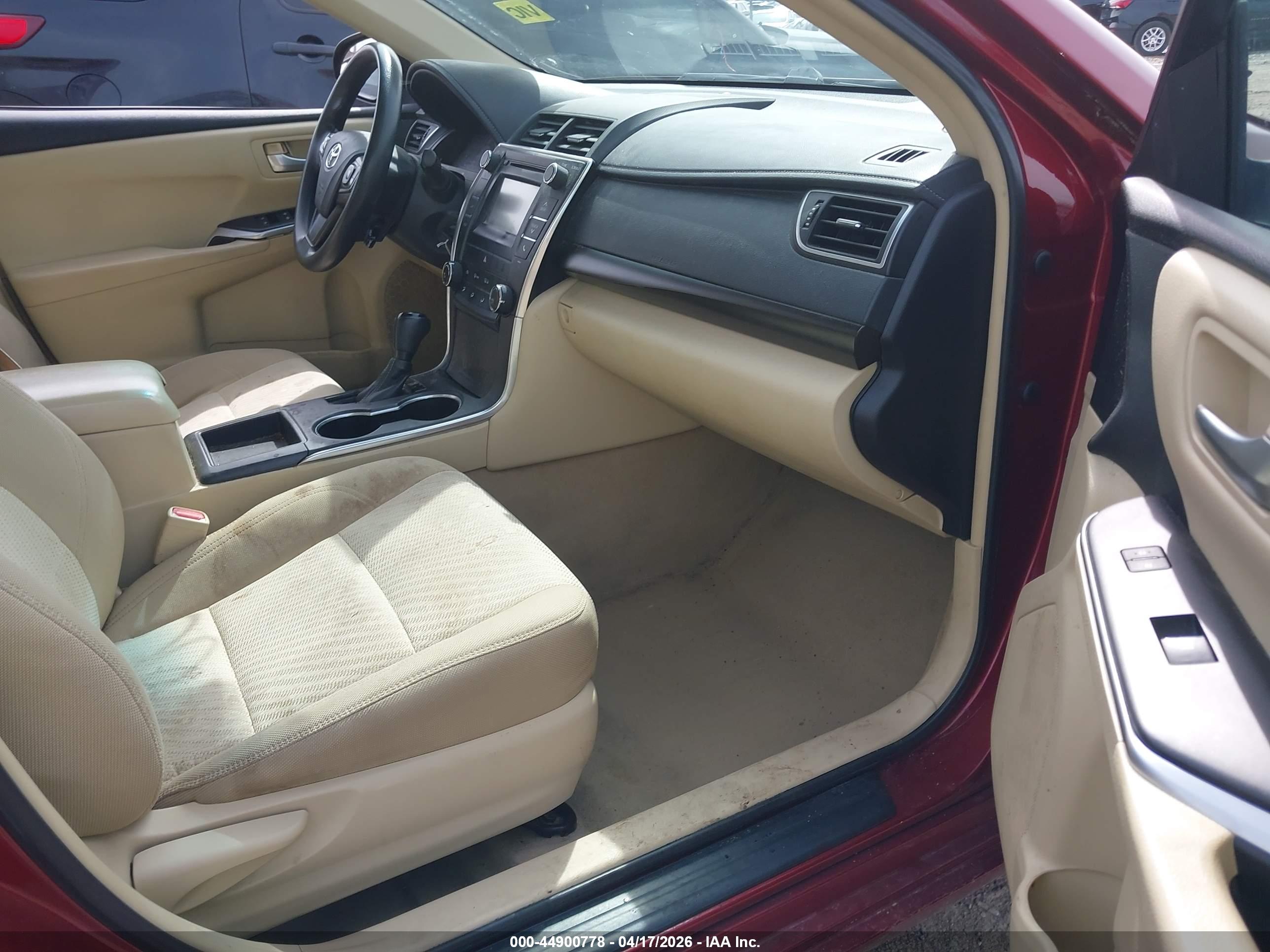 TOYOTA CAMRY image 5