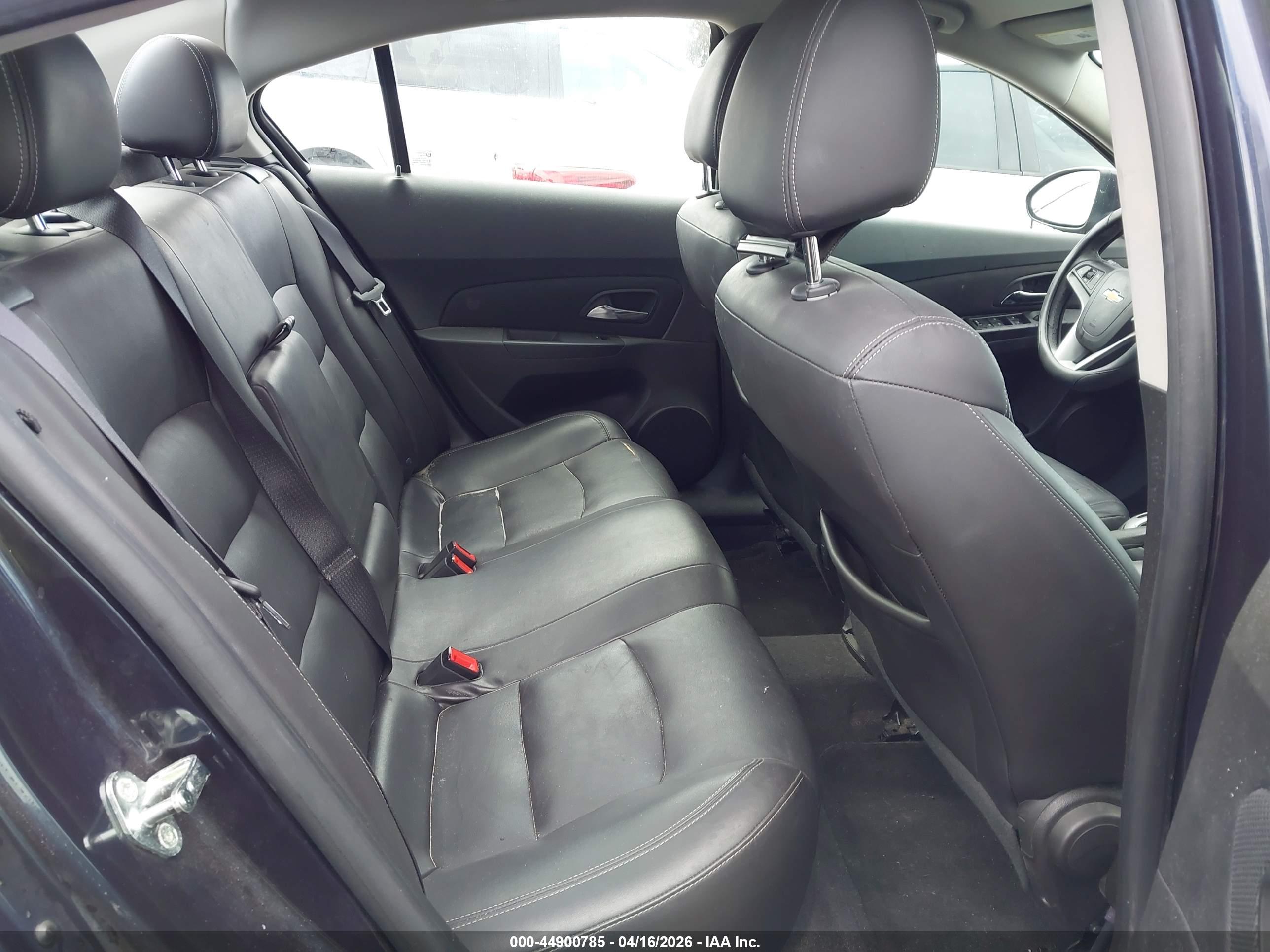 CHEVROLET CRUZE image 8