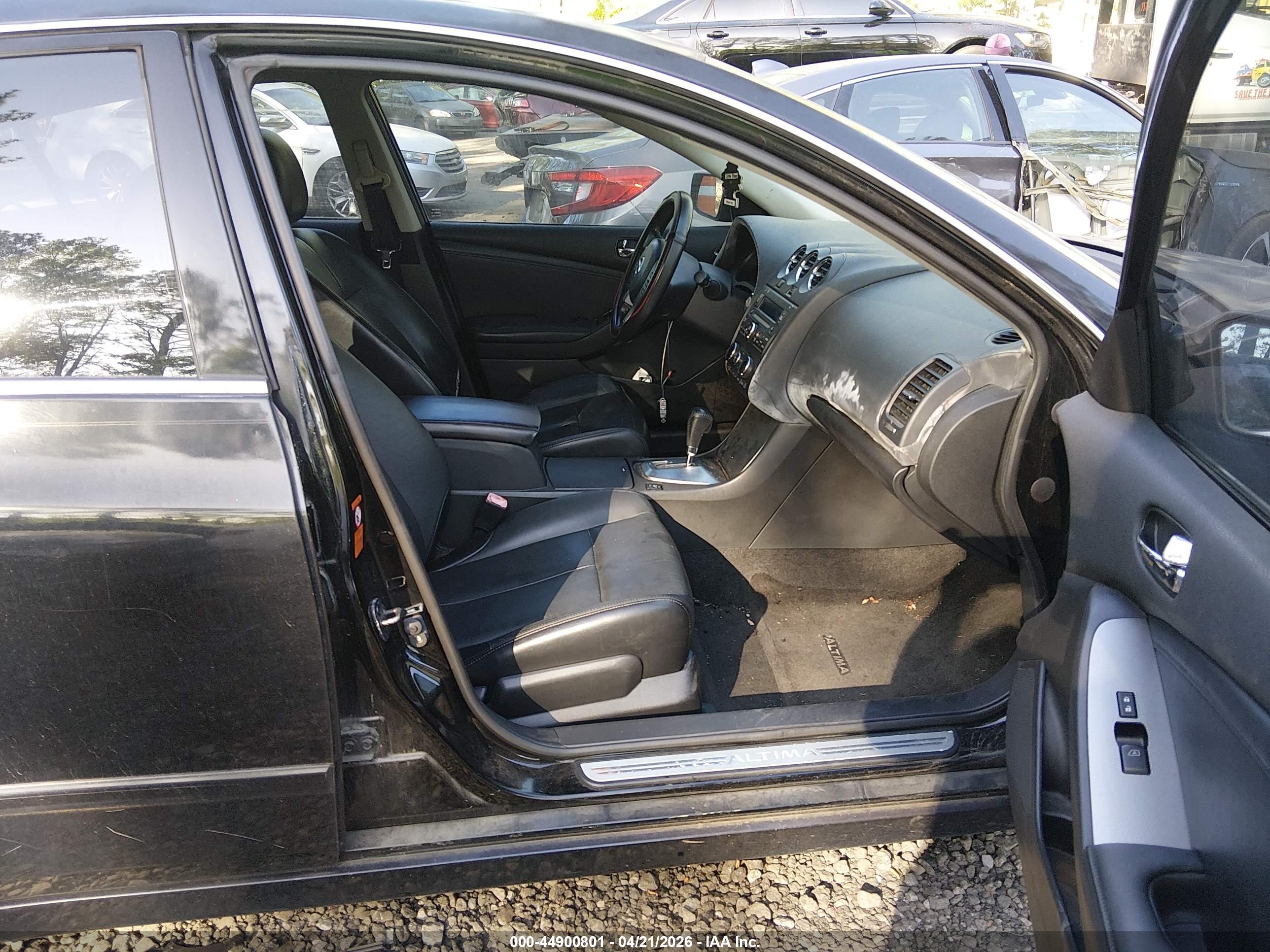 NISSAN ALTIMA image 5