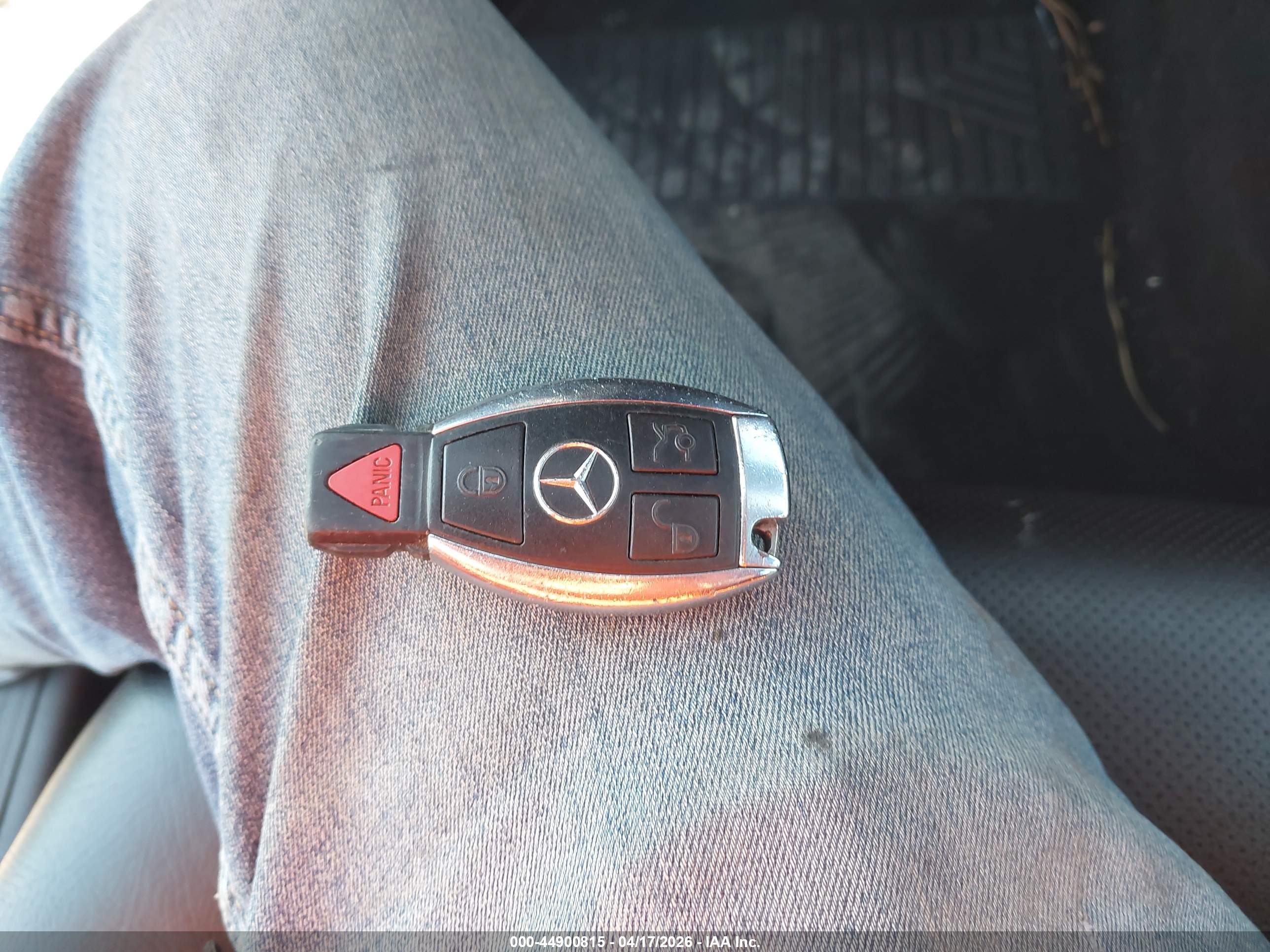 MERCEDES-BENZ C image 11