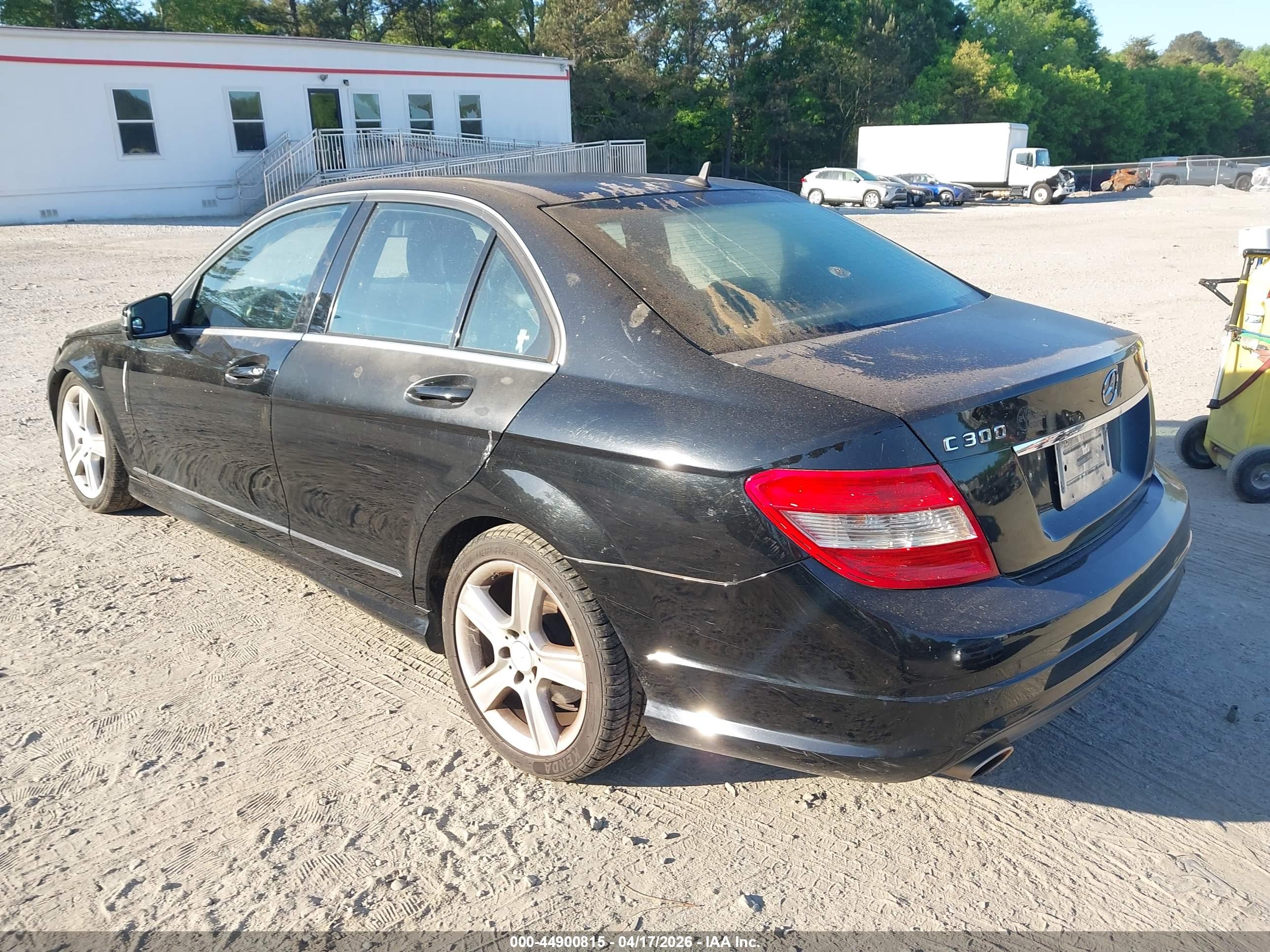 MERCEDES-BENZ C image 3