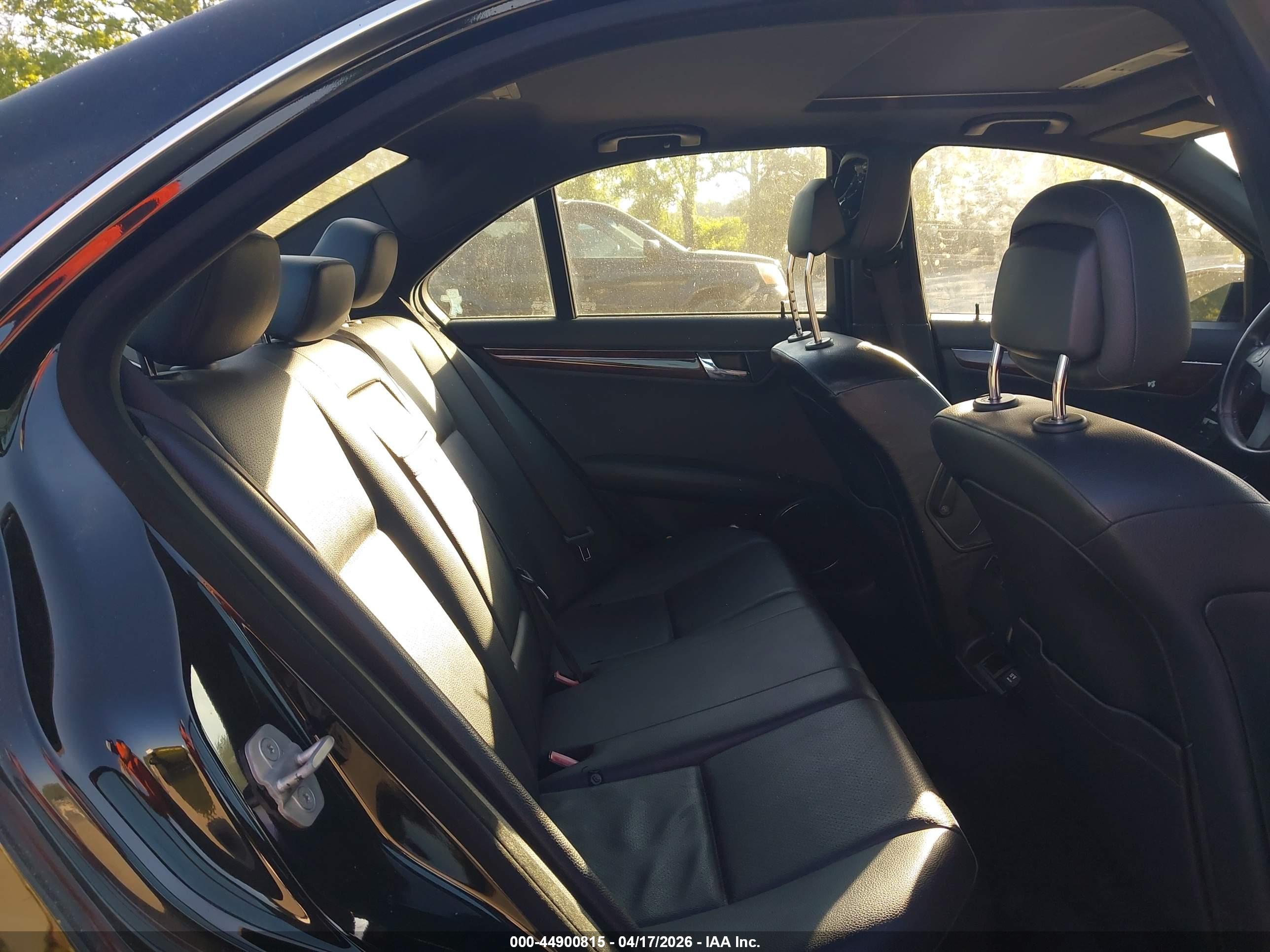 MERCEDES-BENZ C image 8