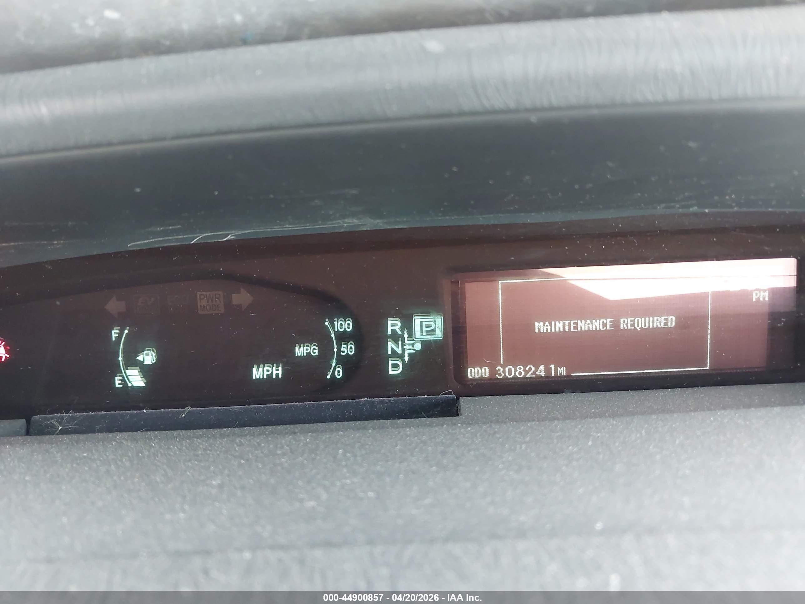 TOYOTA PRIUS image 7