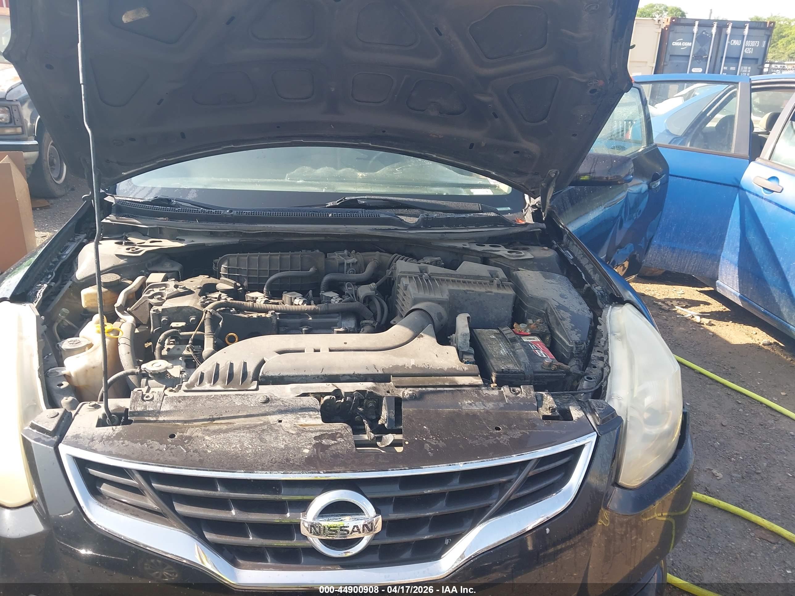 NISSAN ALTIMA image 10