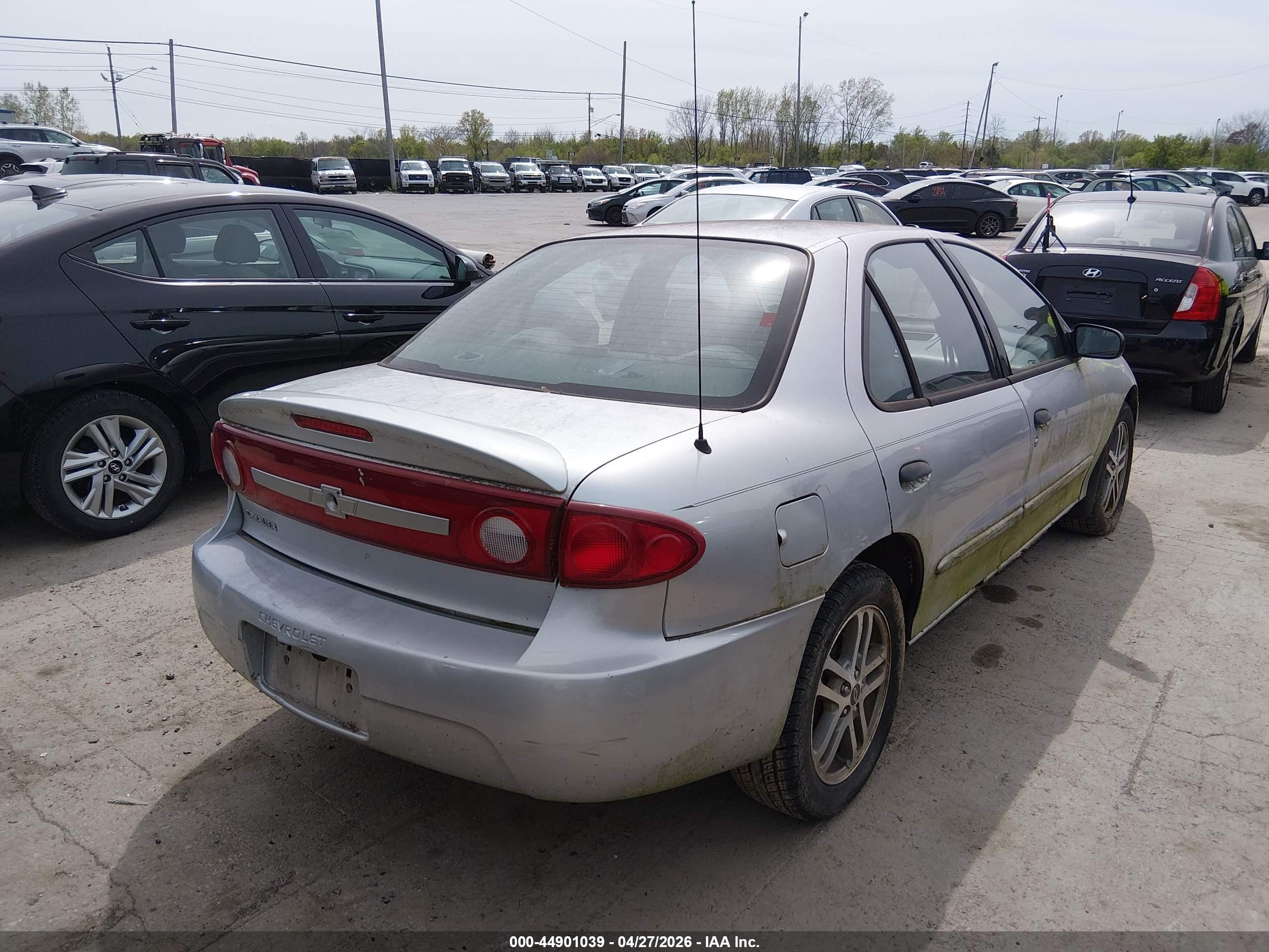 CHEVROLET CAVALIER image 4