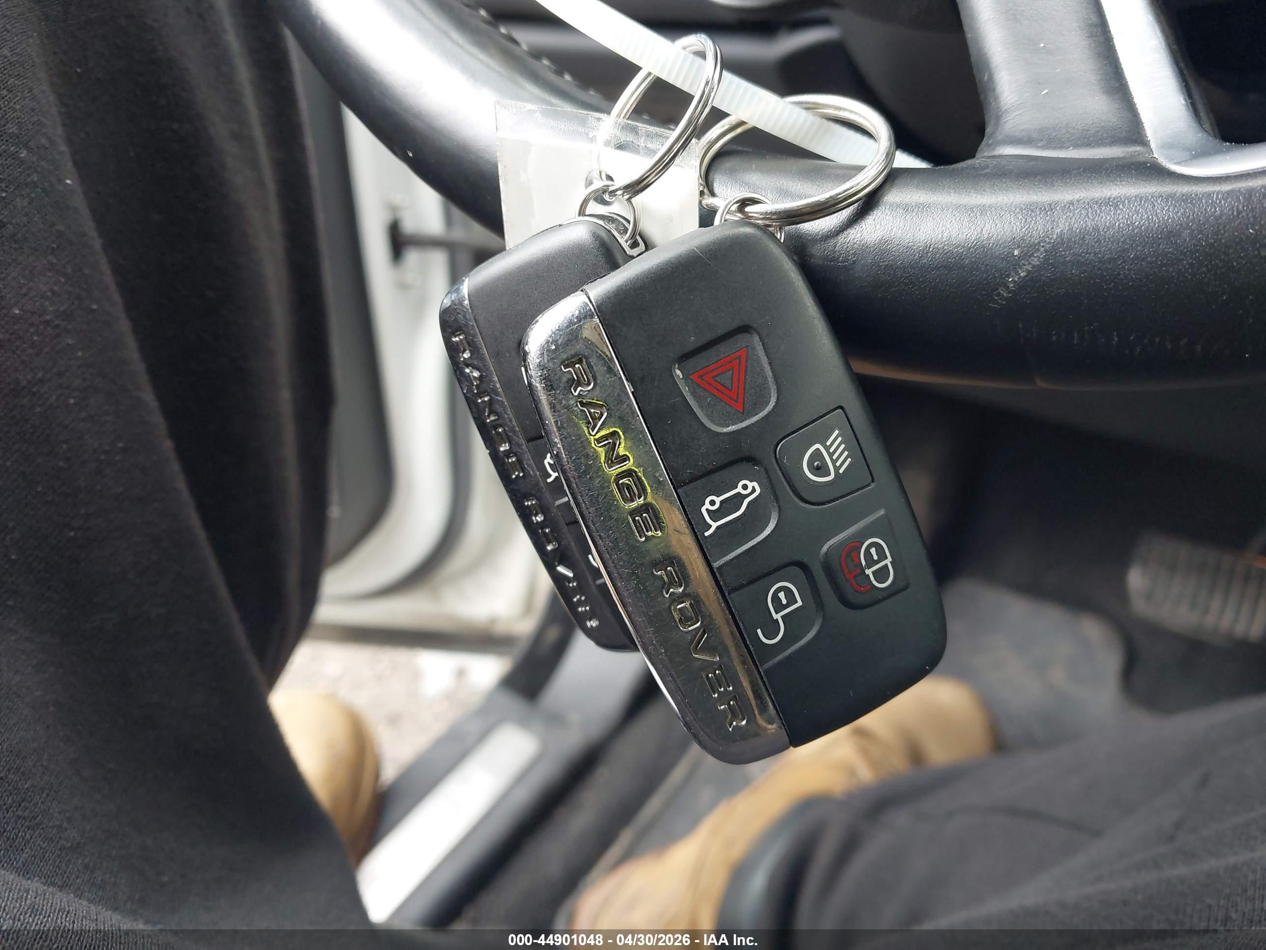 LAND ROVER image 11