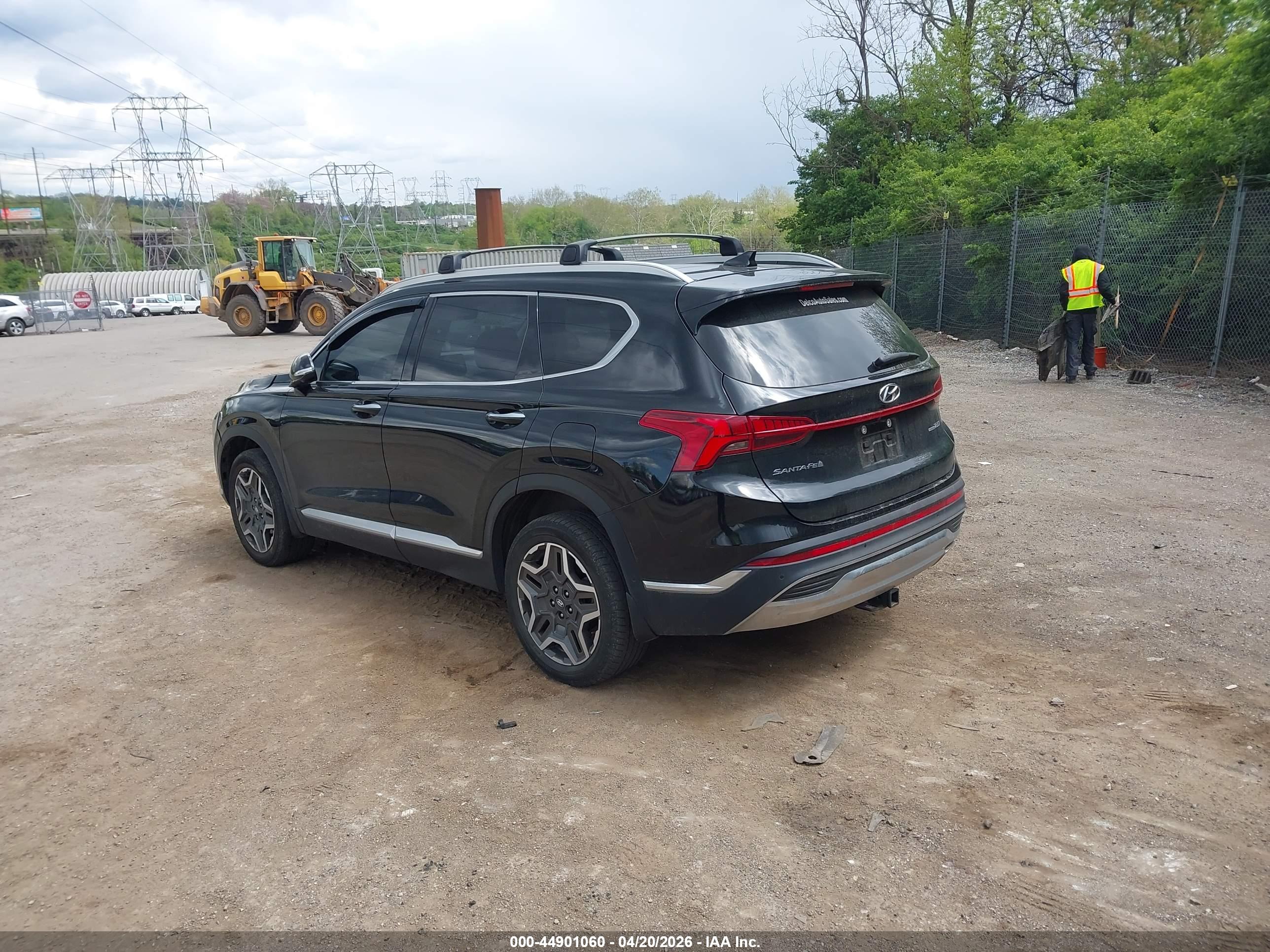 HYUNDAI SANTA image 3