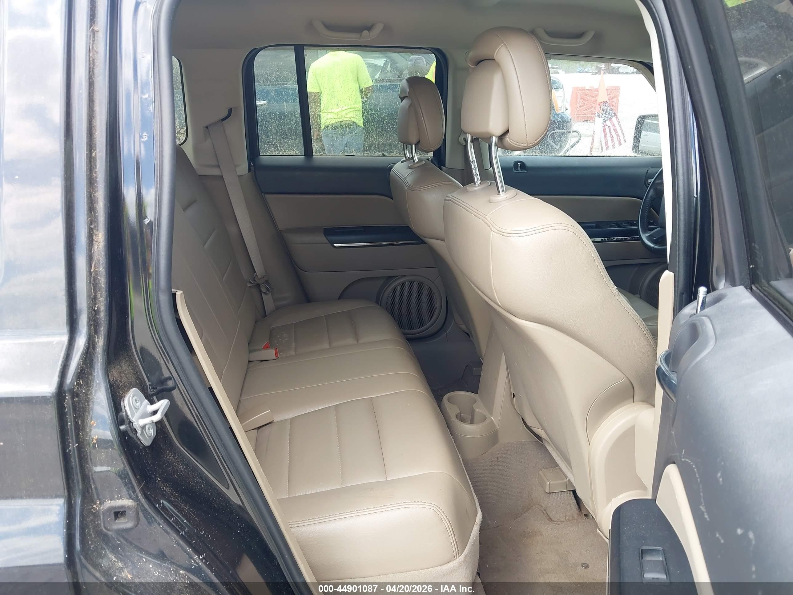 JEEP PATRIOT image 8