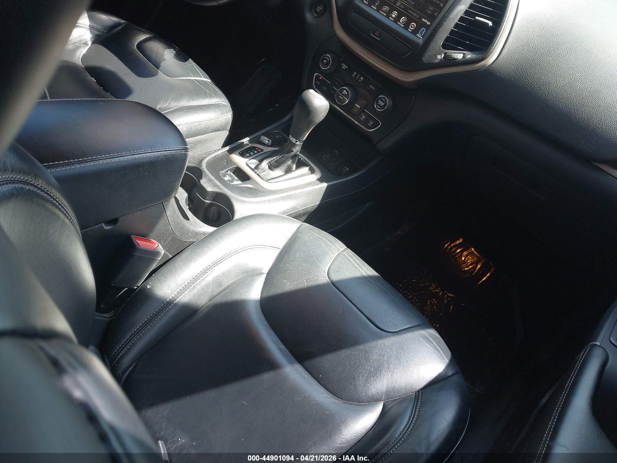 JEEP CHEROKEE image 5