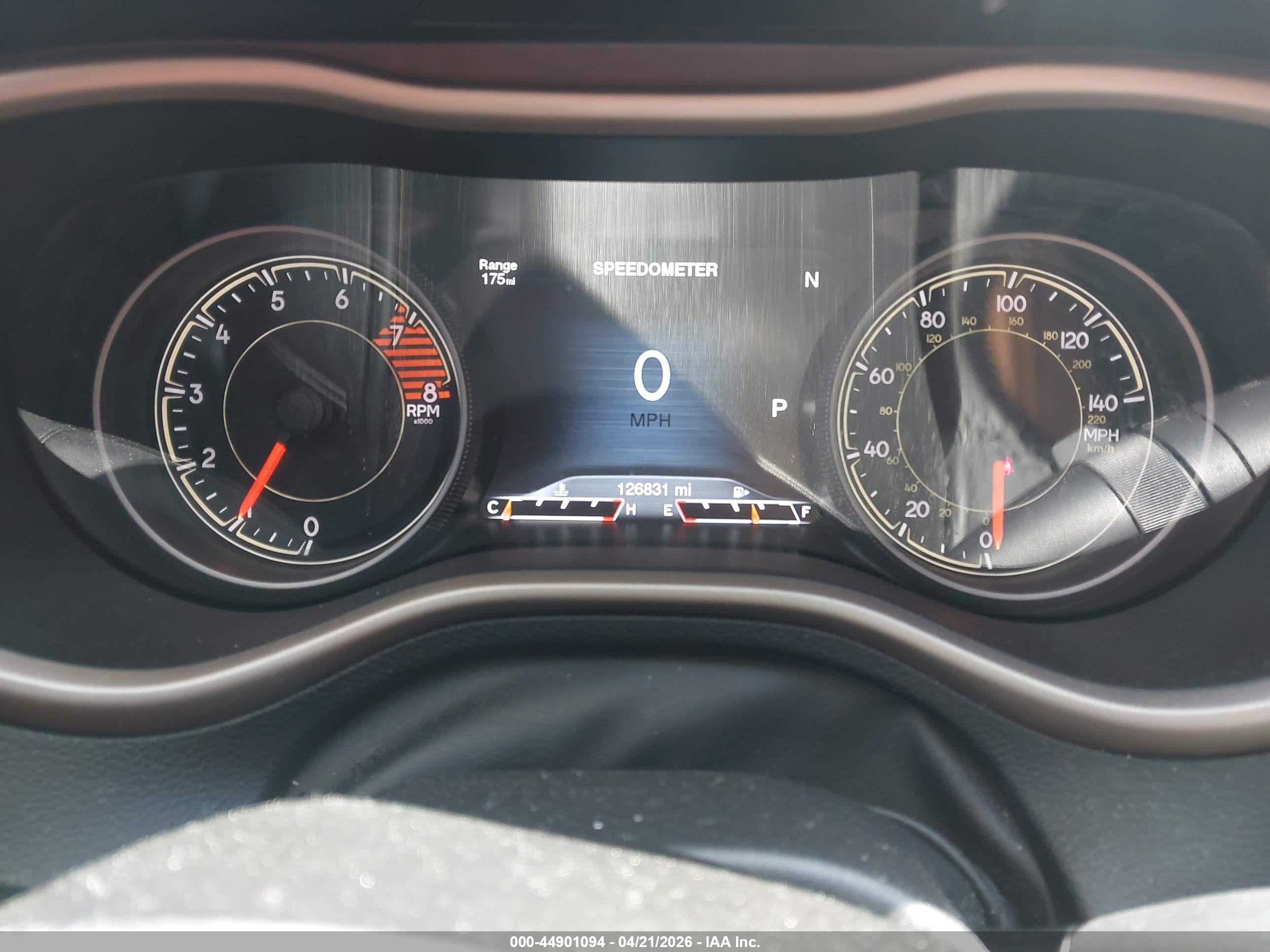 JEEP CHEROKEE image 7