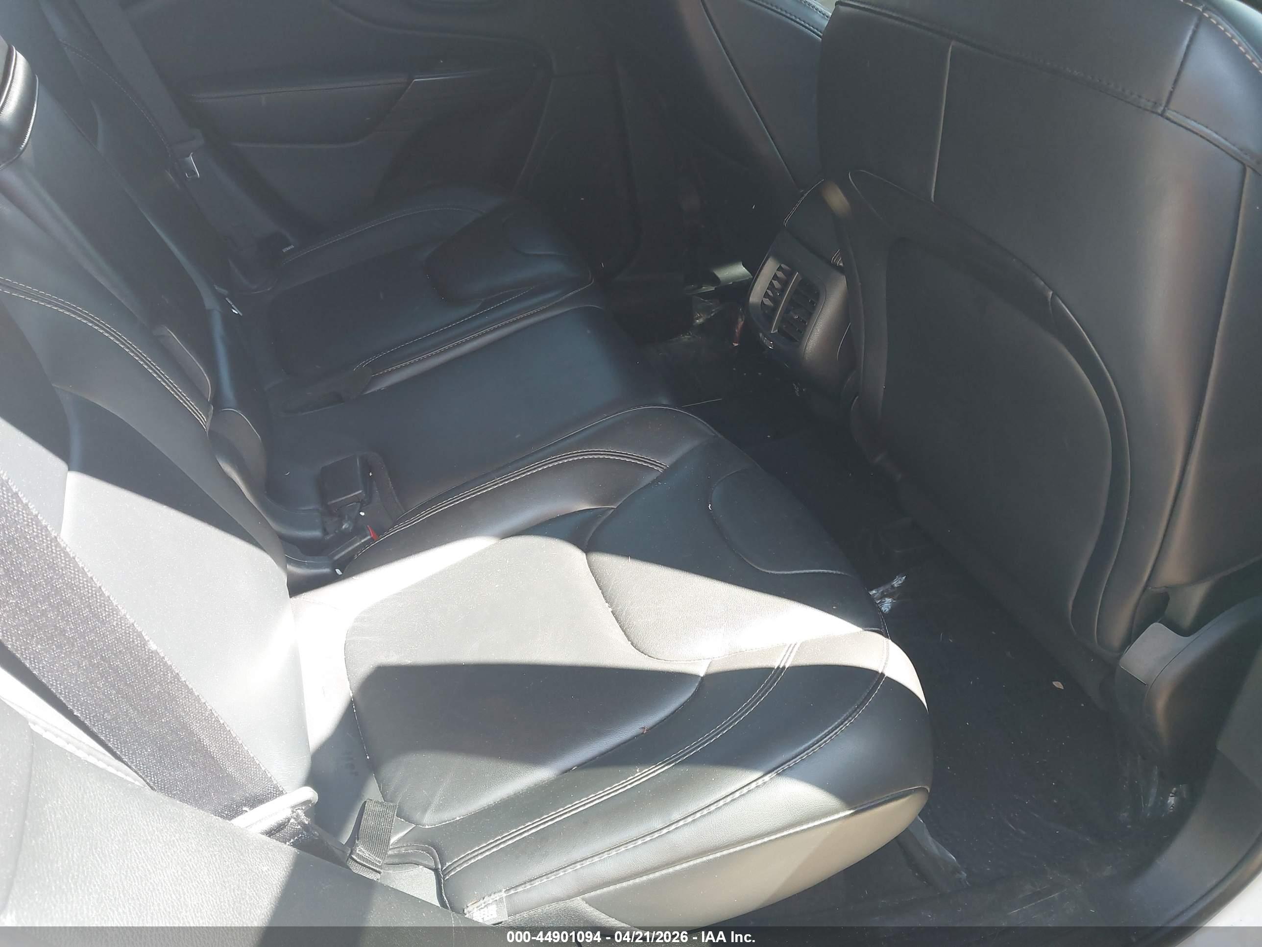 JEEP CHEROKEE image 8